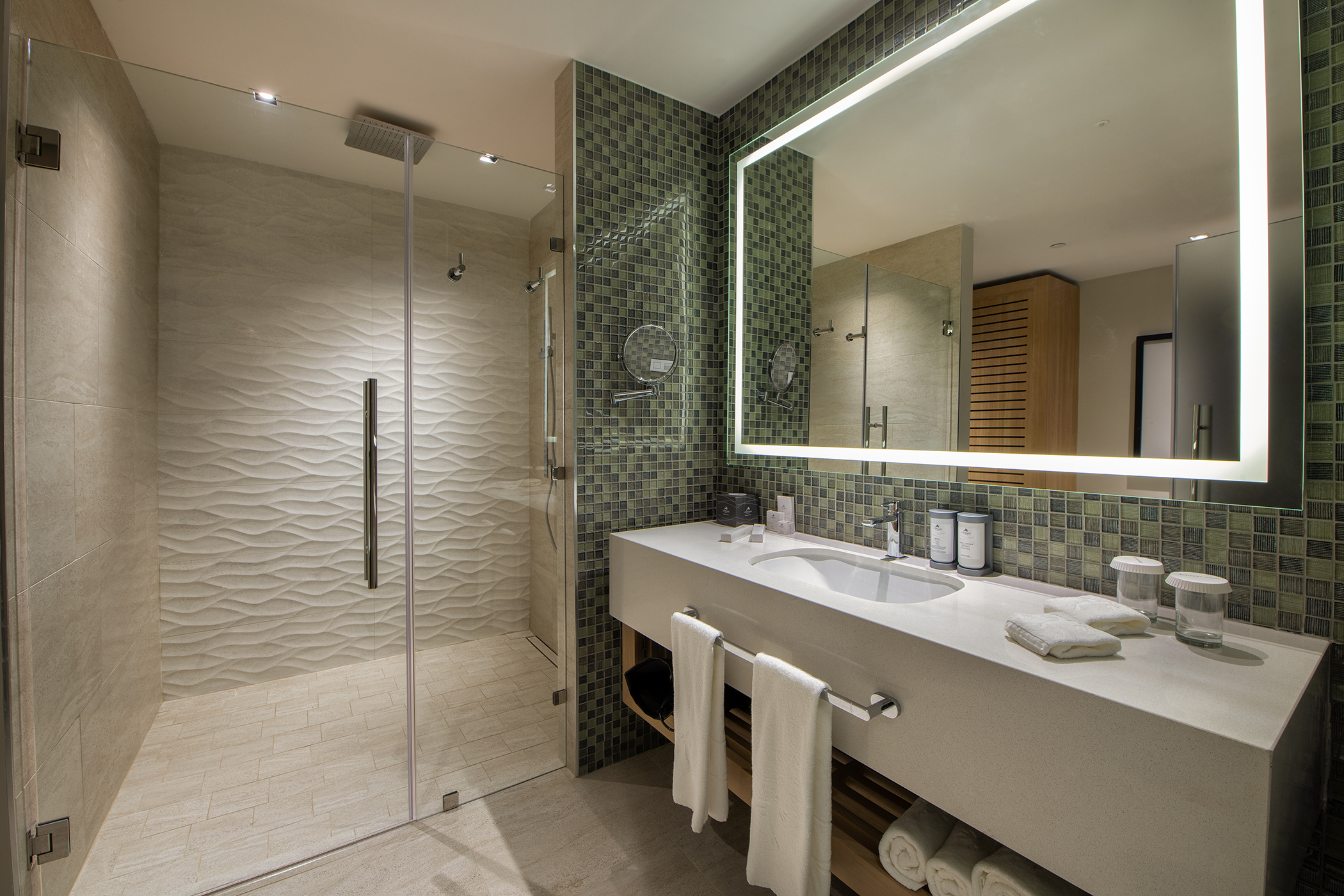 Junior Suite Standard