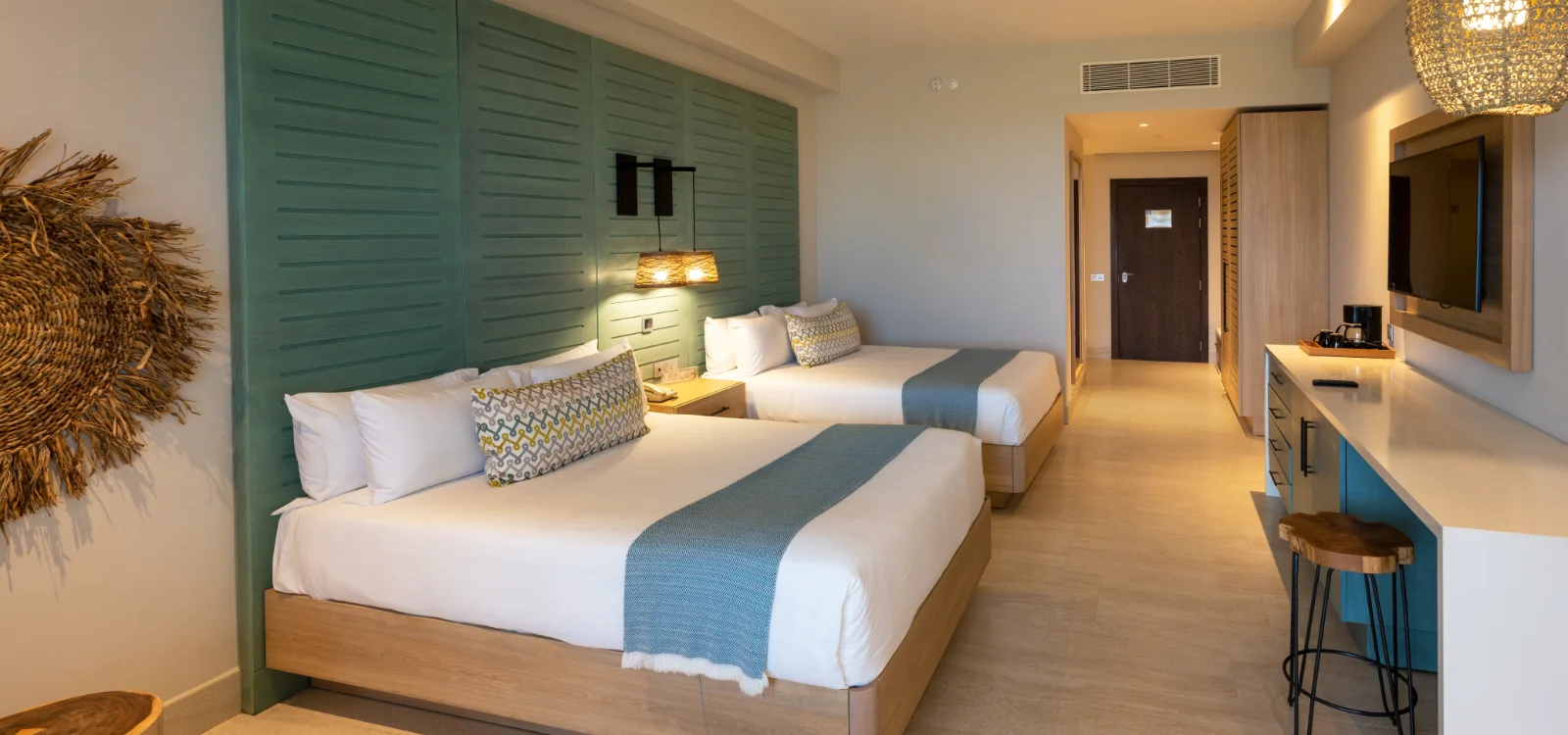 Junior Suite Garden View Two Queen Beds