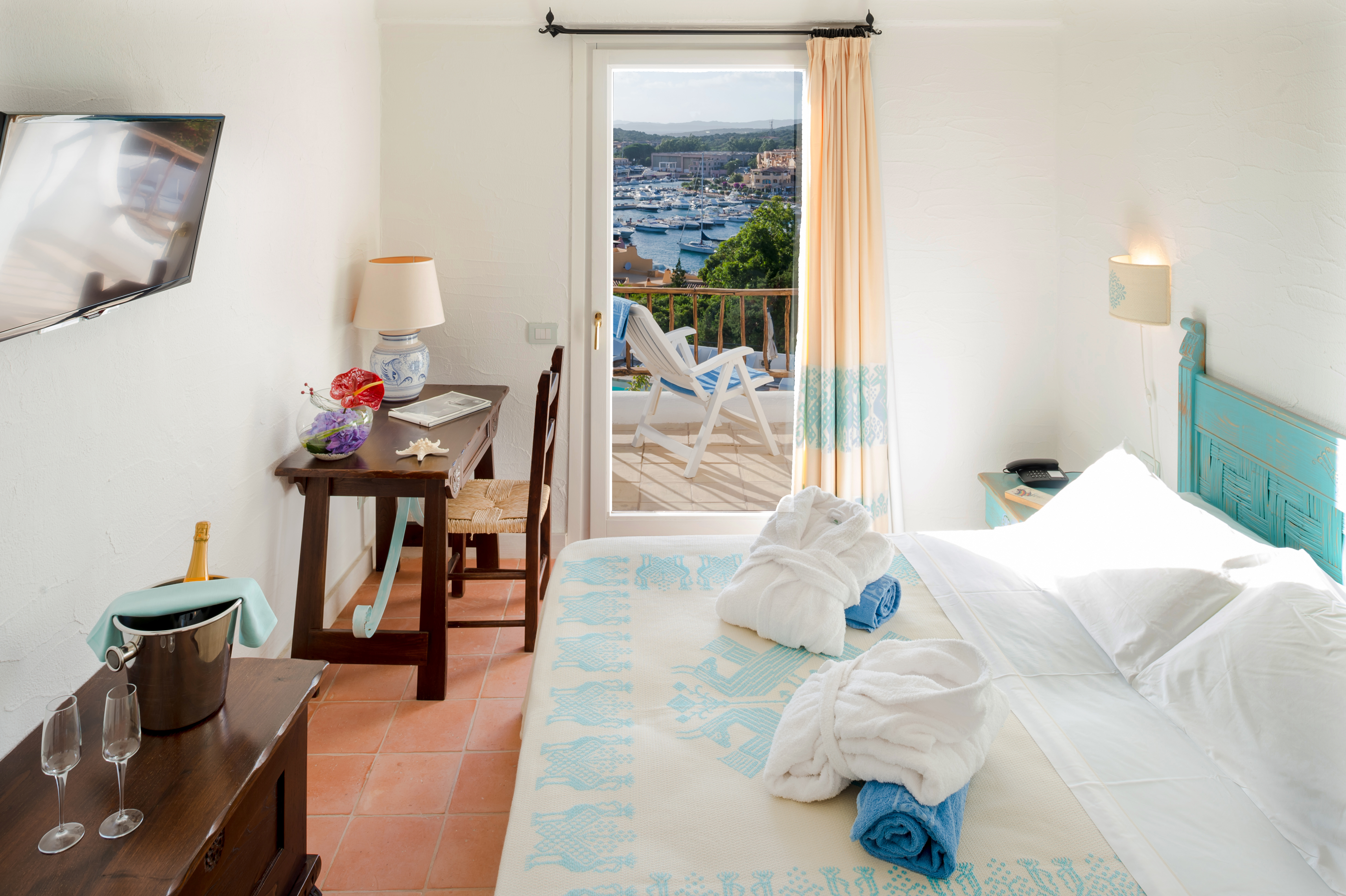 Double Single Sea View