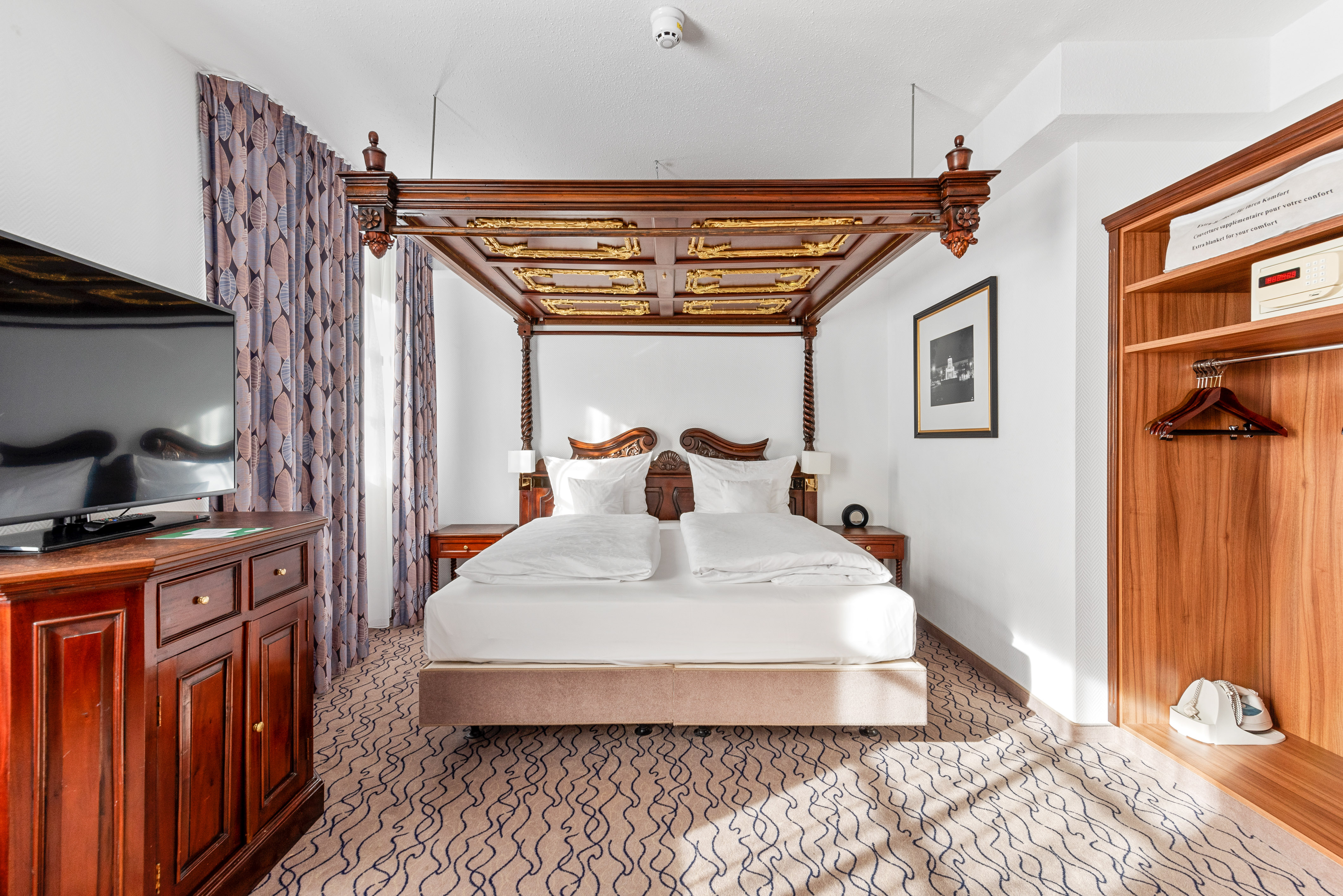 Family Room Standard