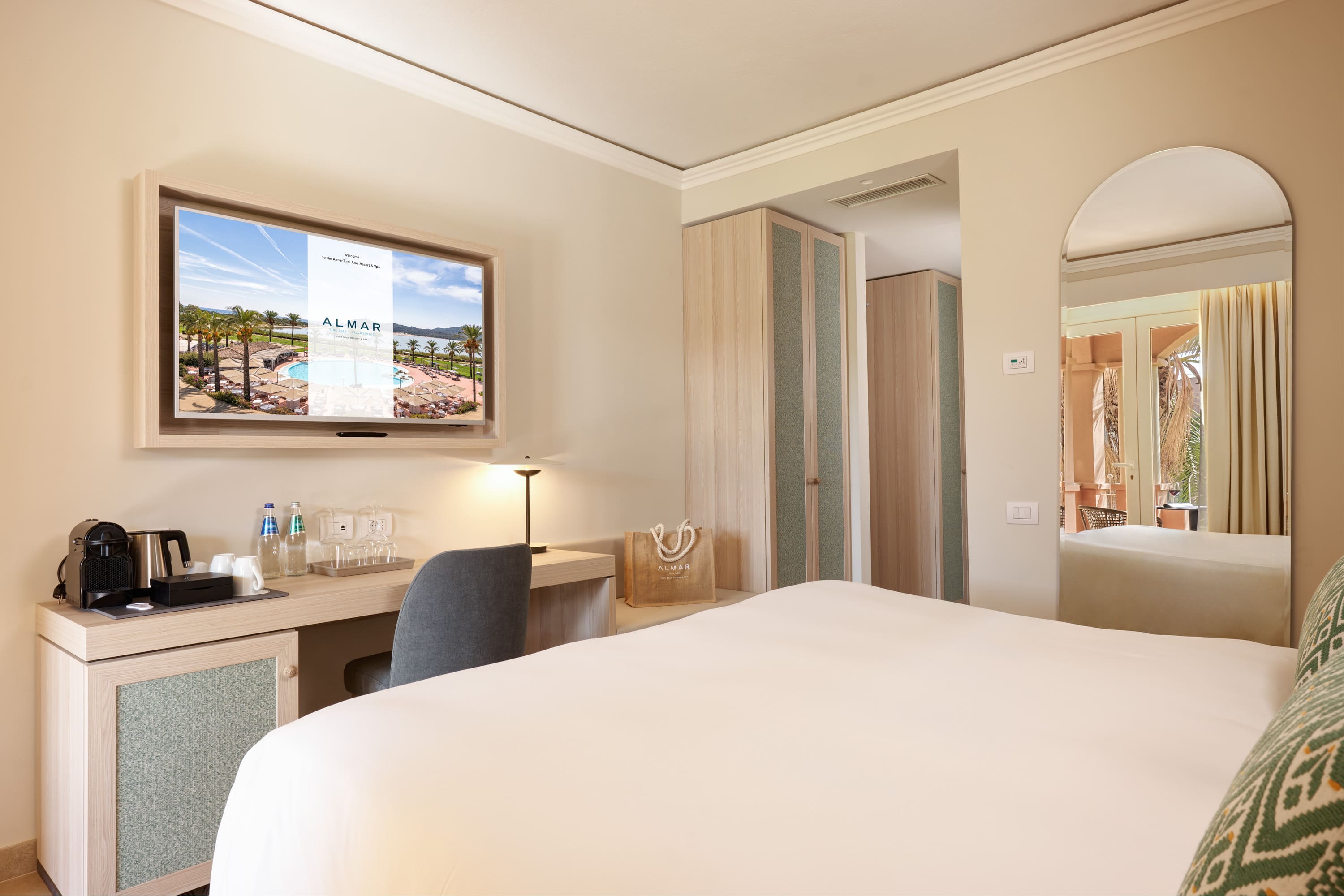 Double Superior Bay View