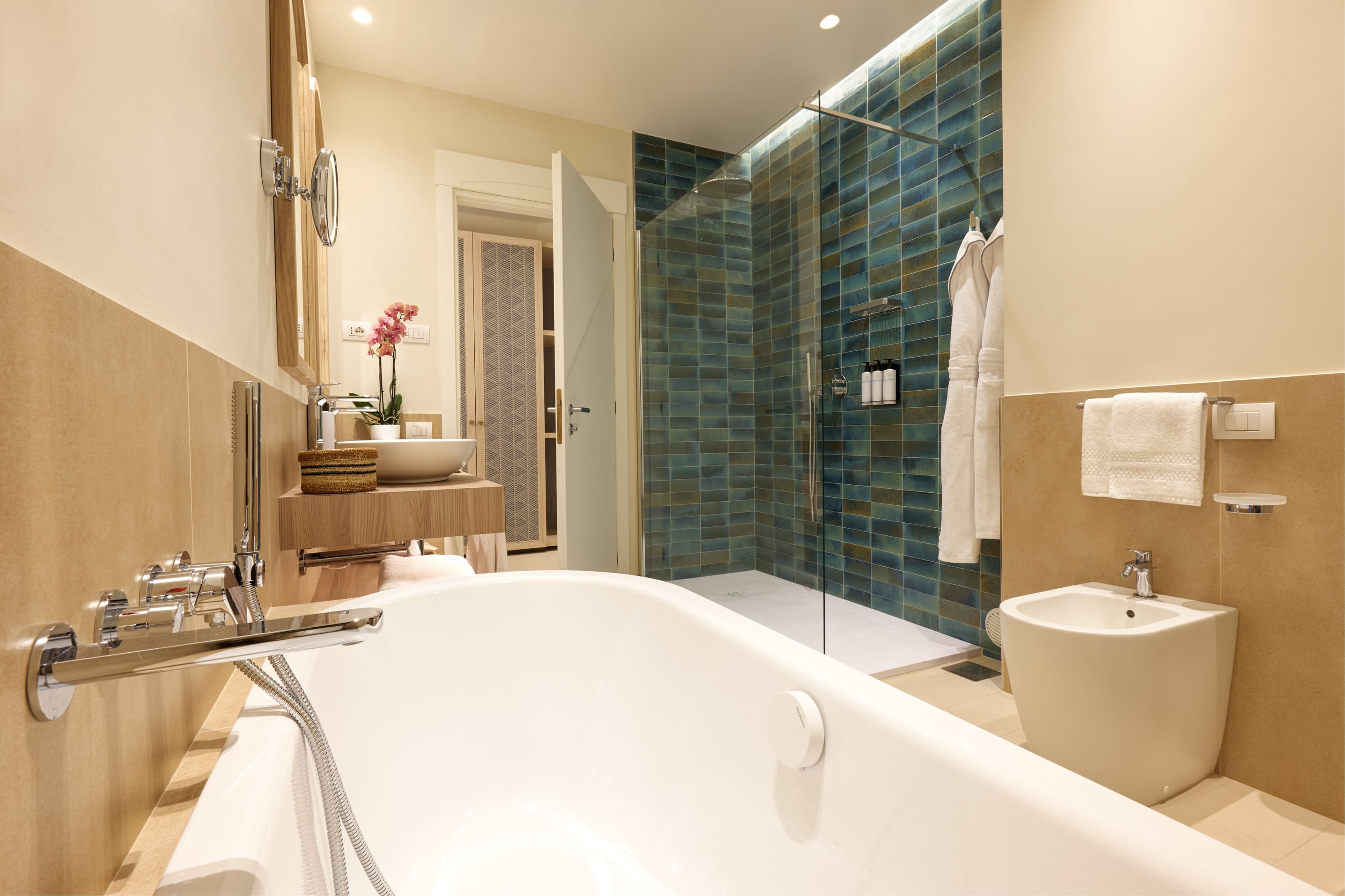 Junior Suite Bay View