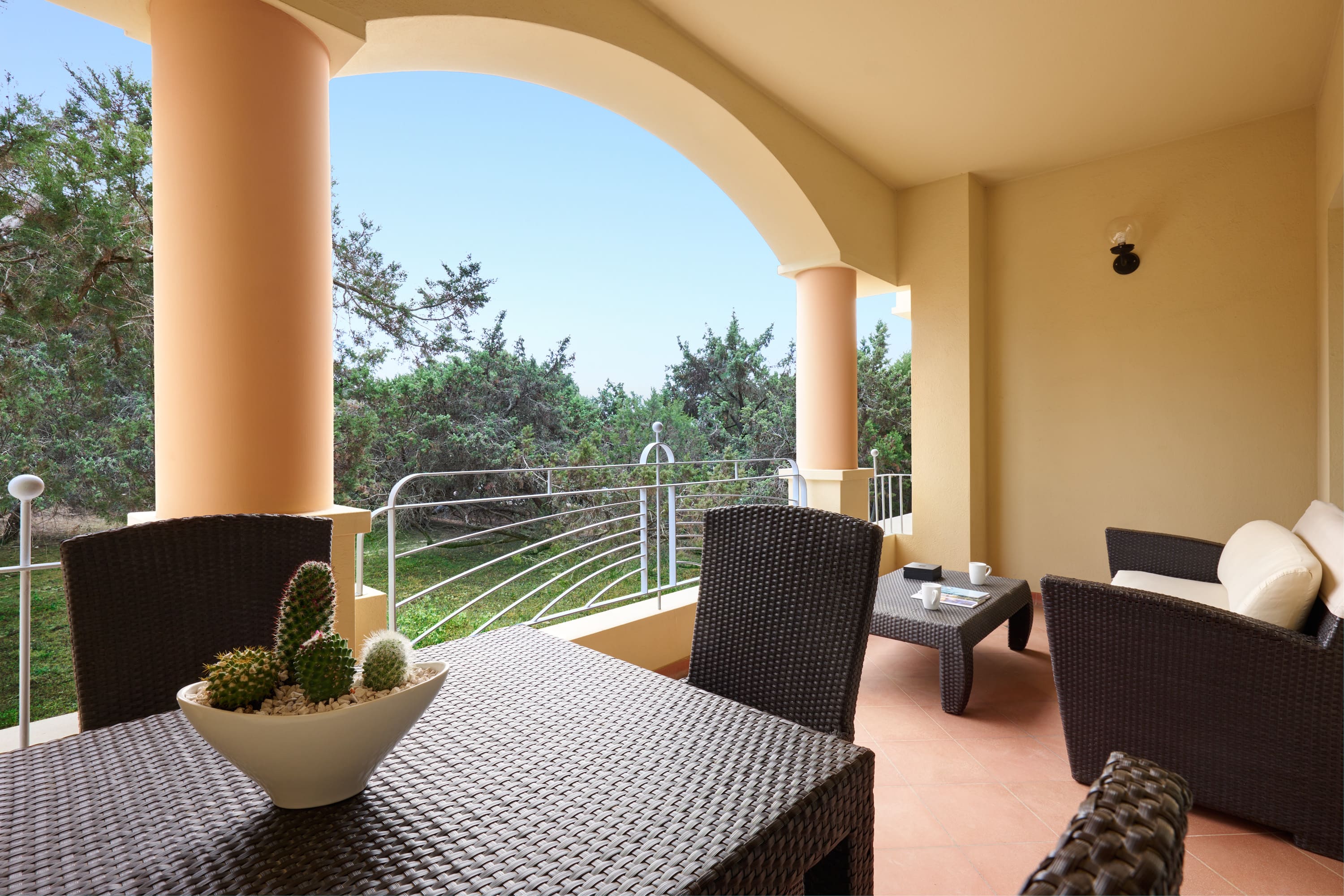 Family Room Garden View