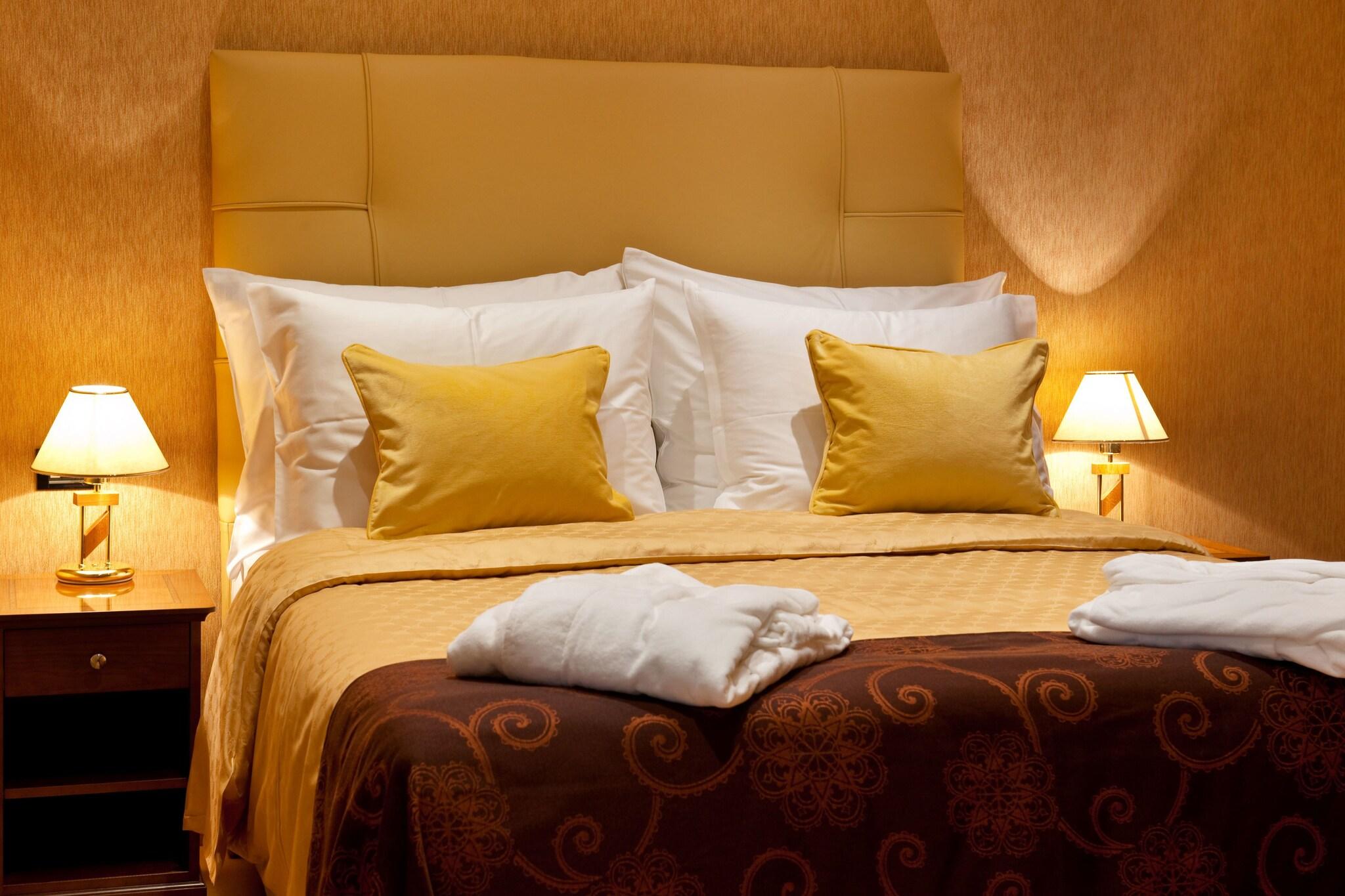 Junior Suite King Size Bed