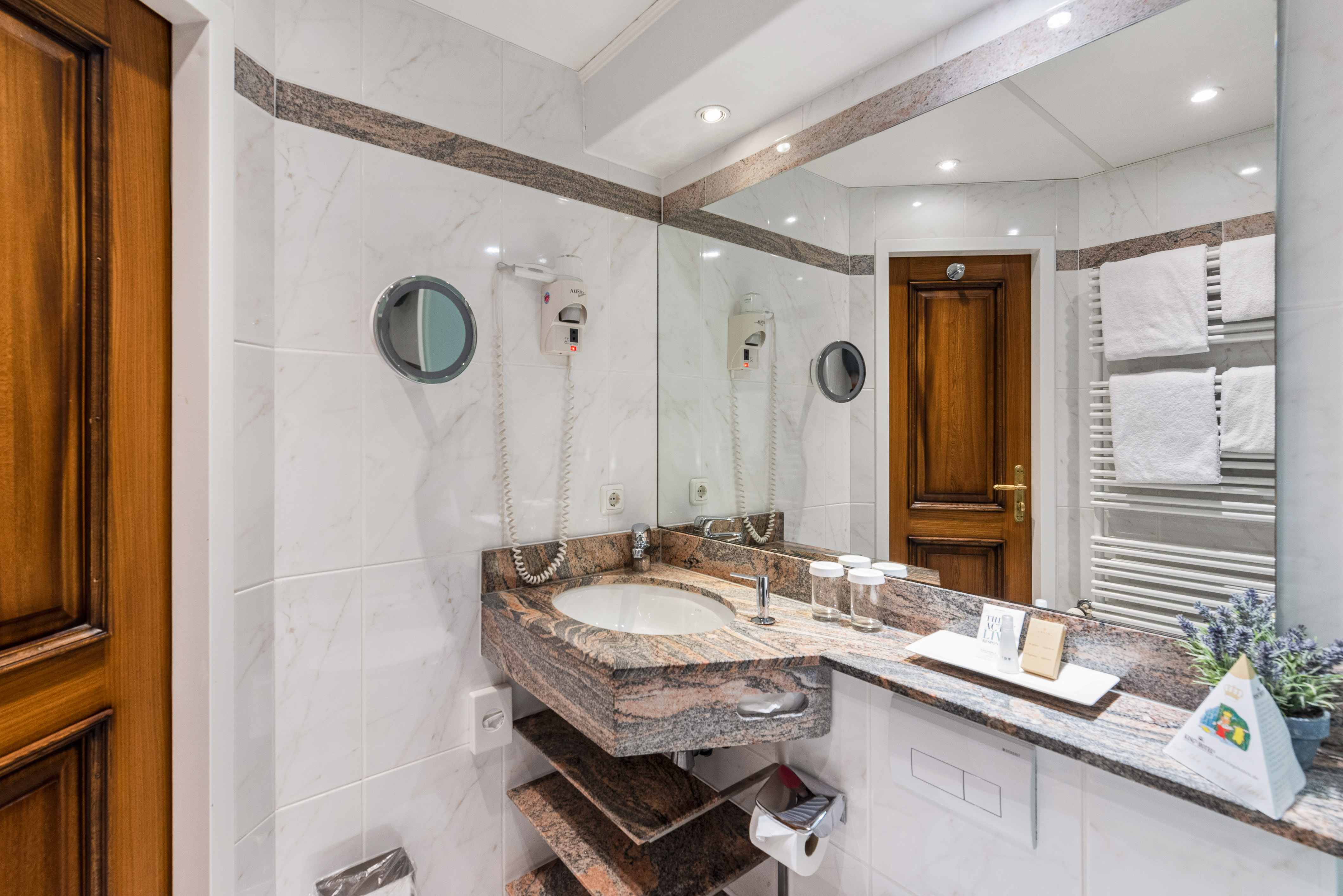 Family Room Superior