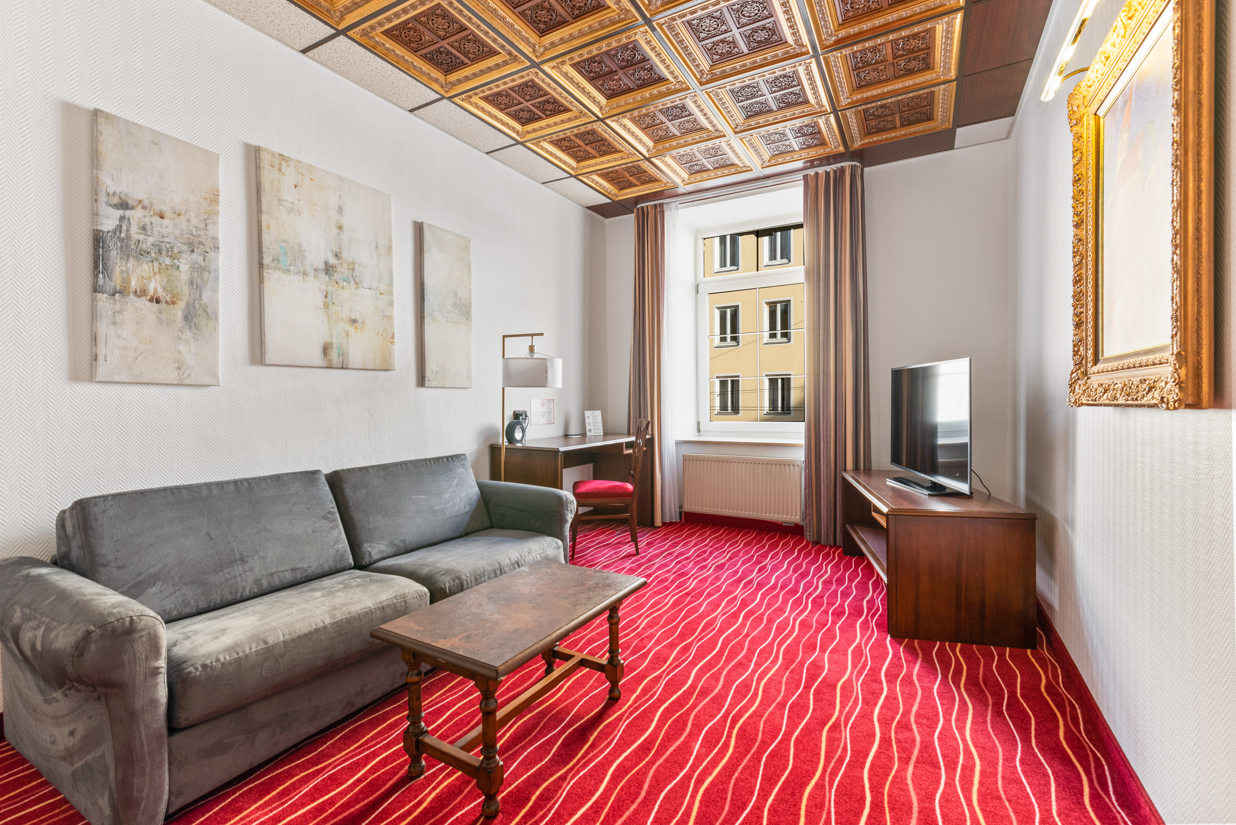 Family Room Superior