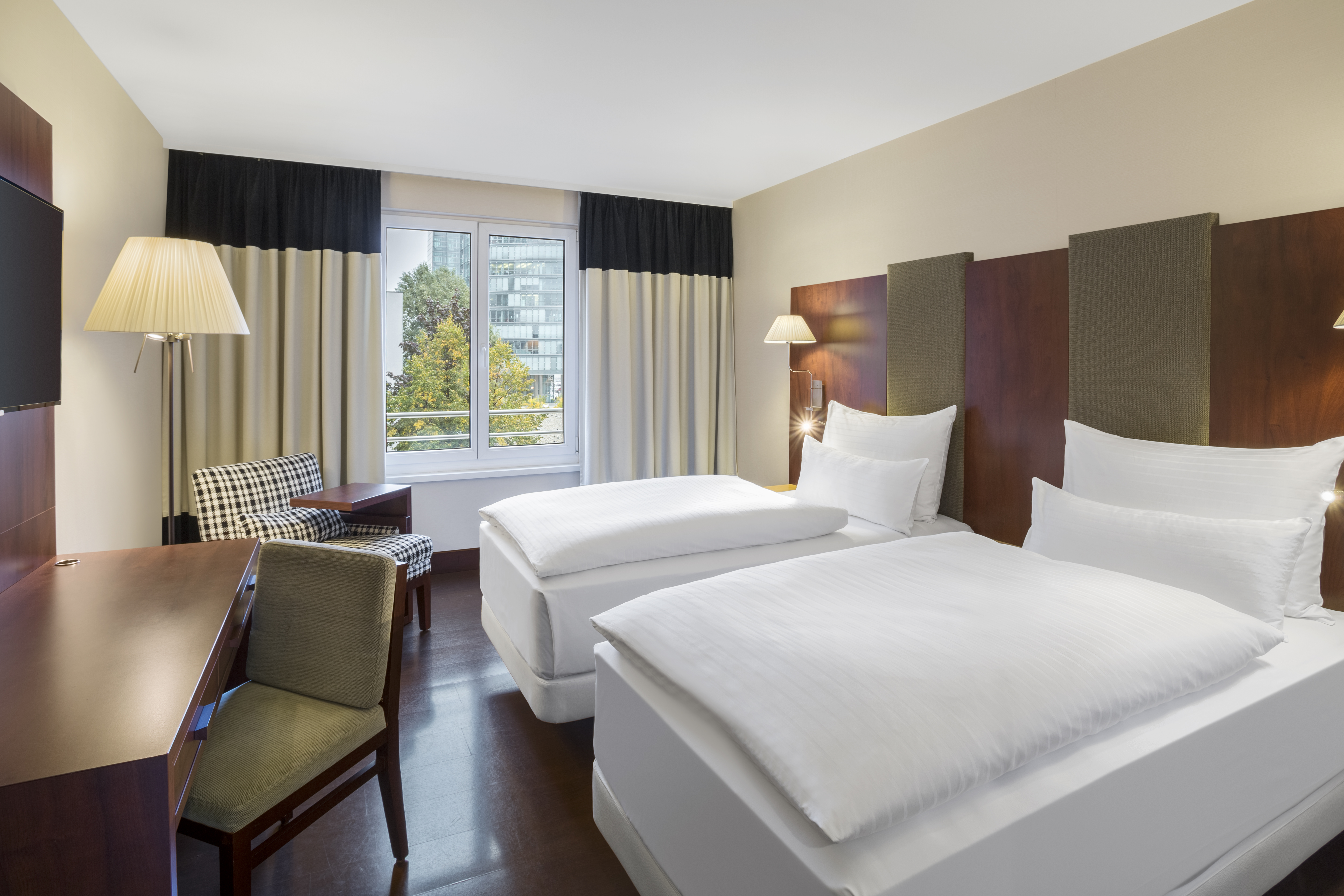 Double or Twin Standard