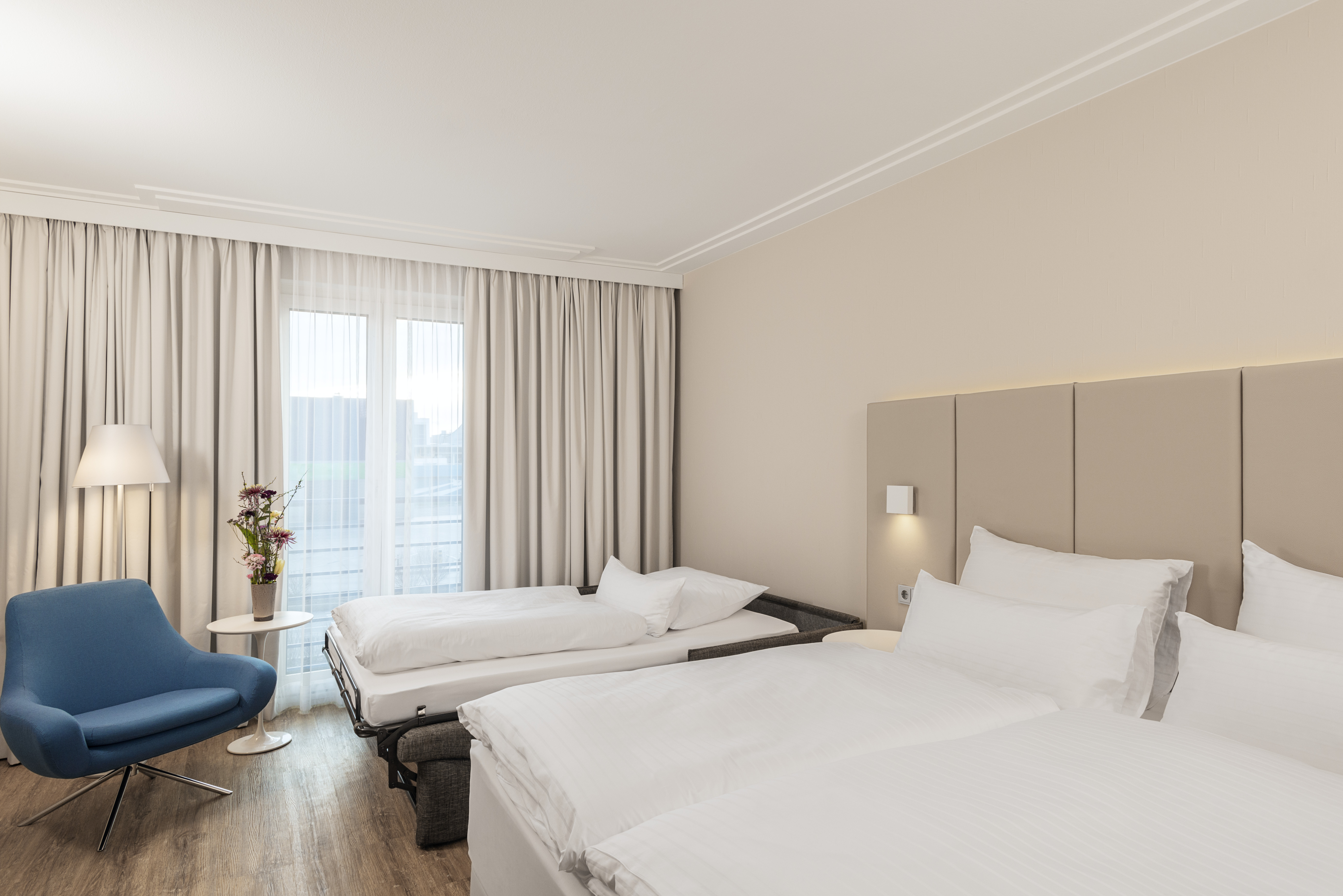 Family Room Connecting Room