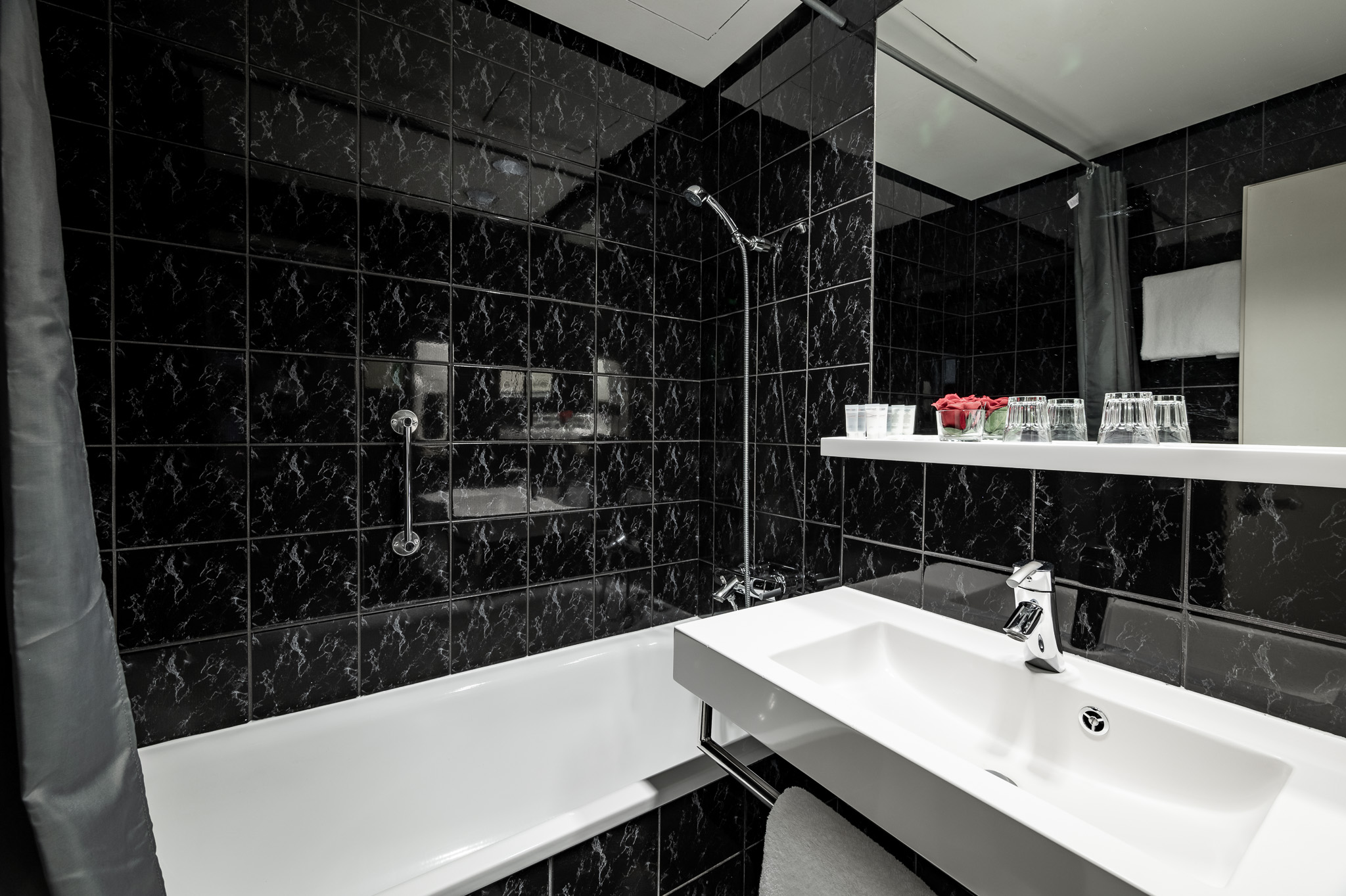 Double or Twin Standard