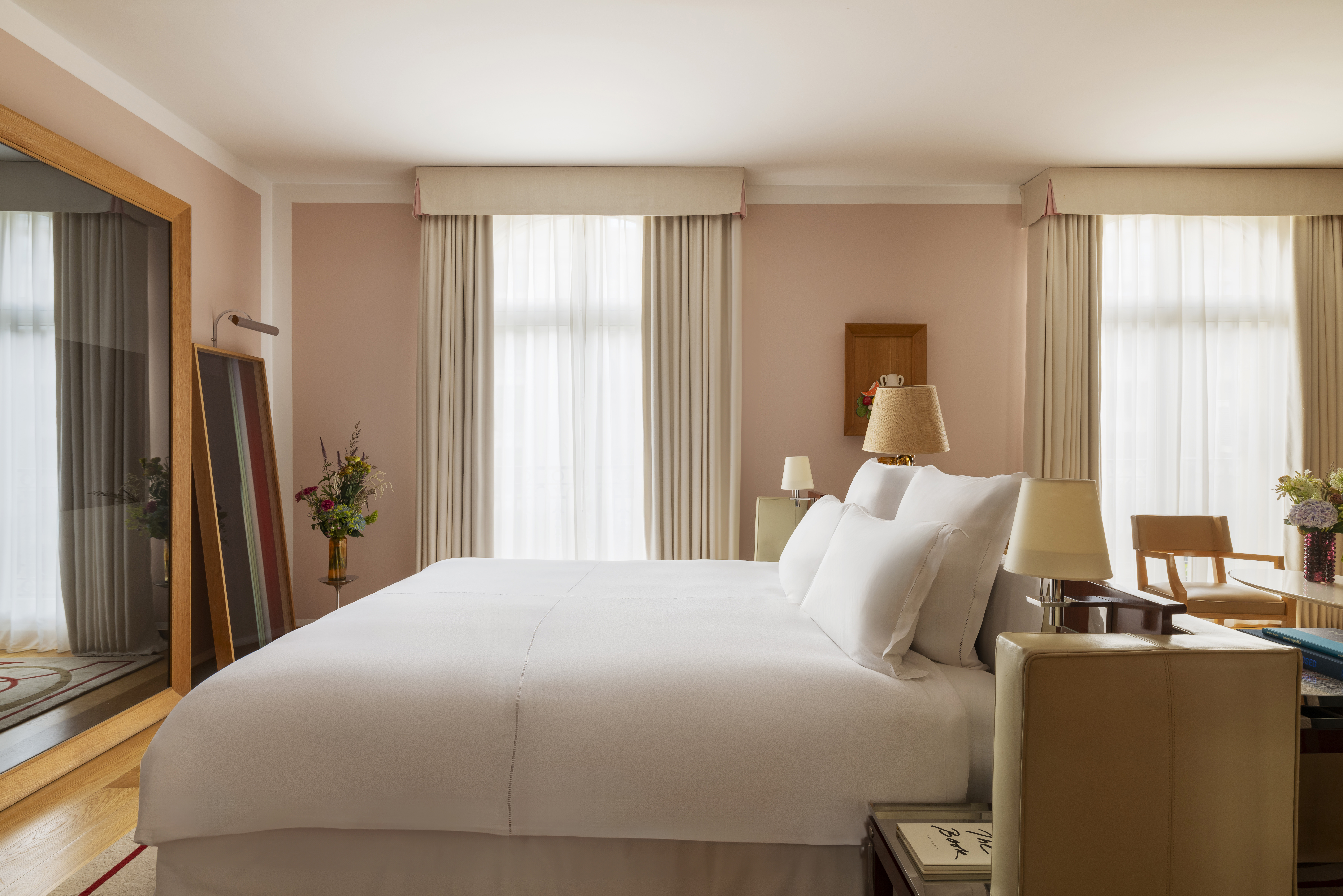 Junior Suite King Size Bed