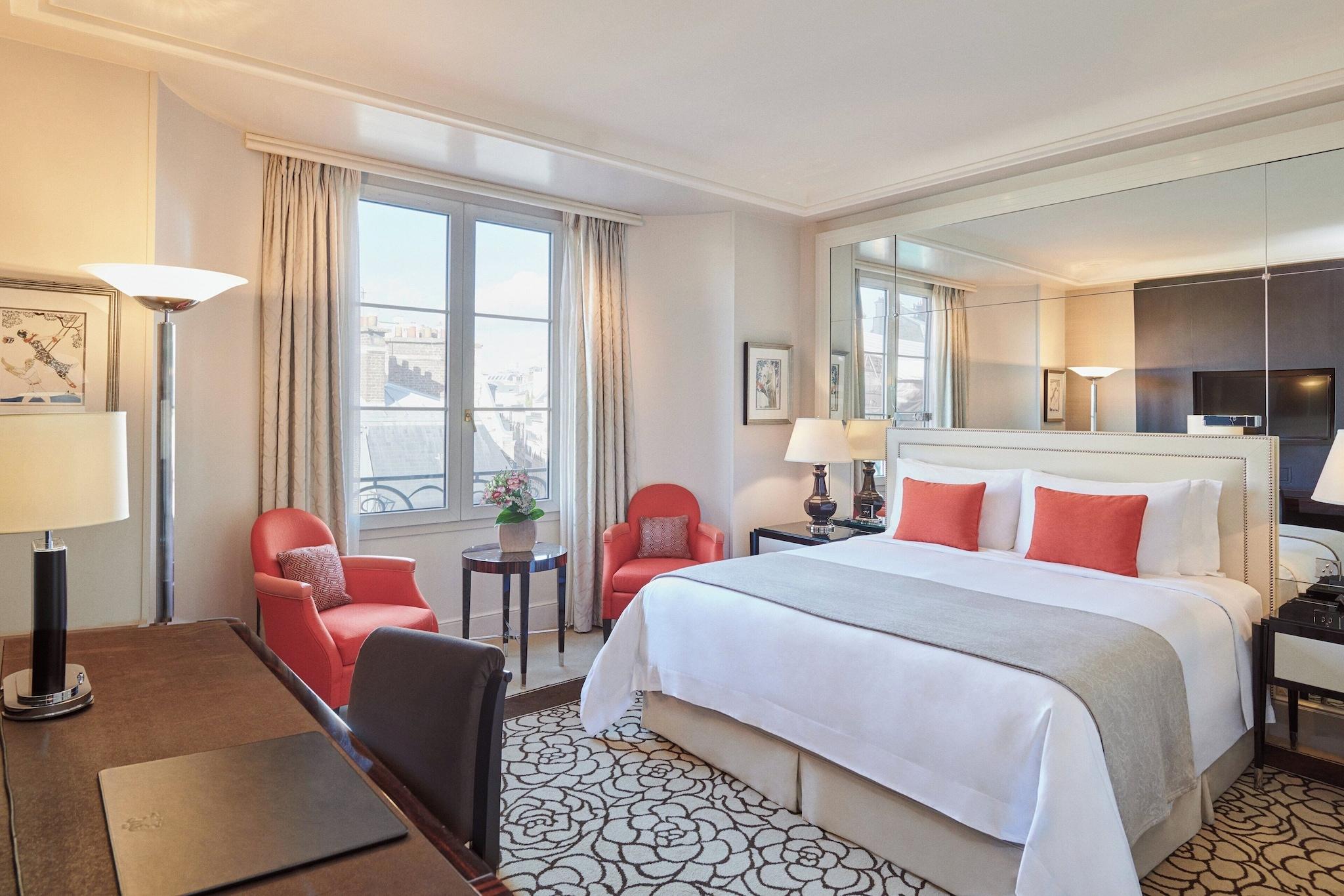 Double Deluxe King Bed