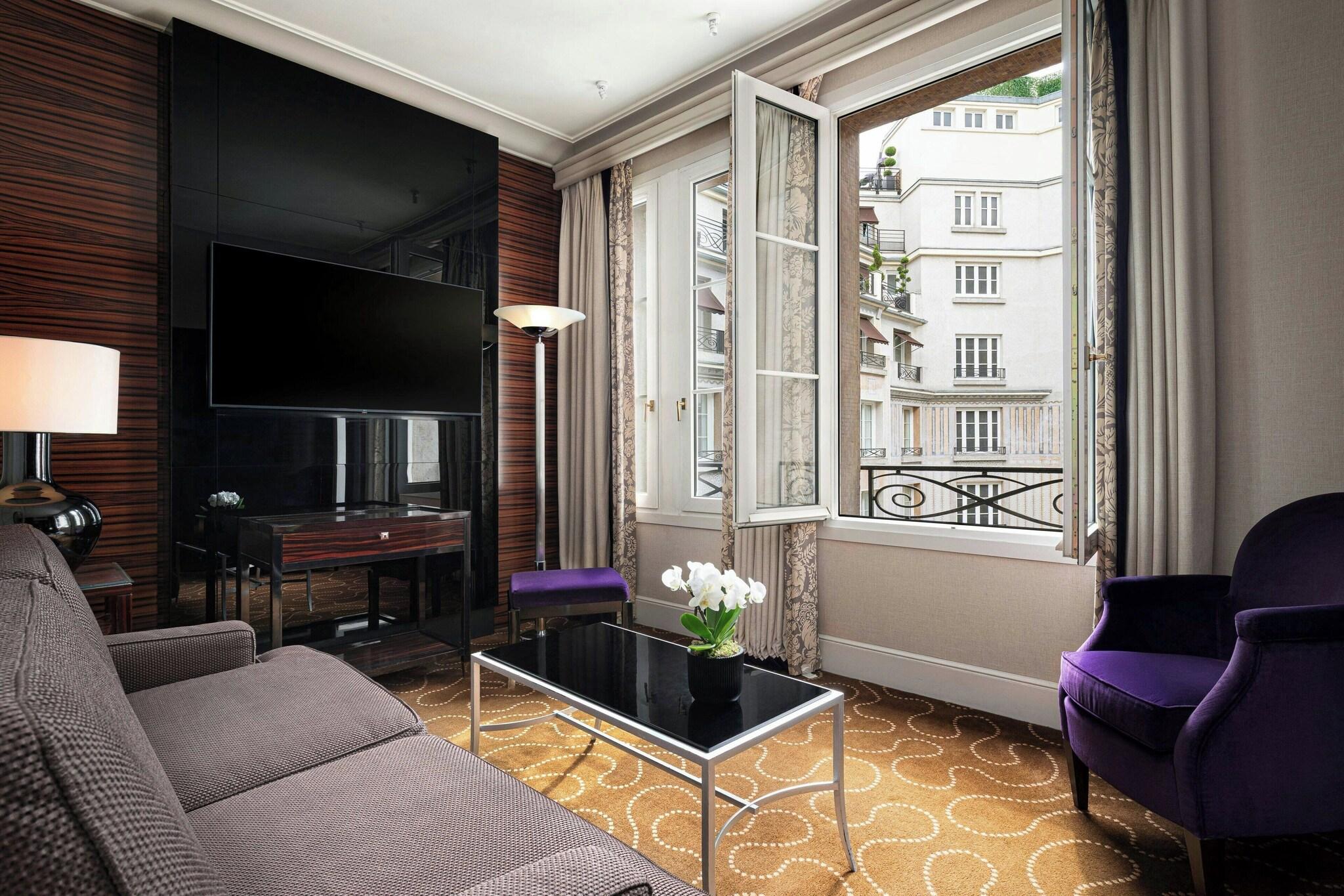 Suite with Double Bed