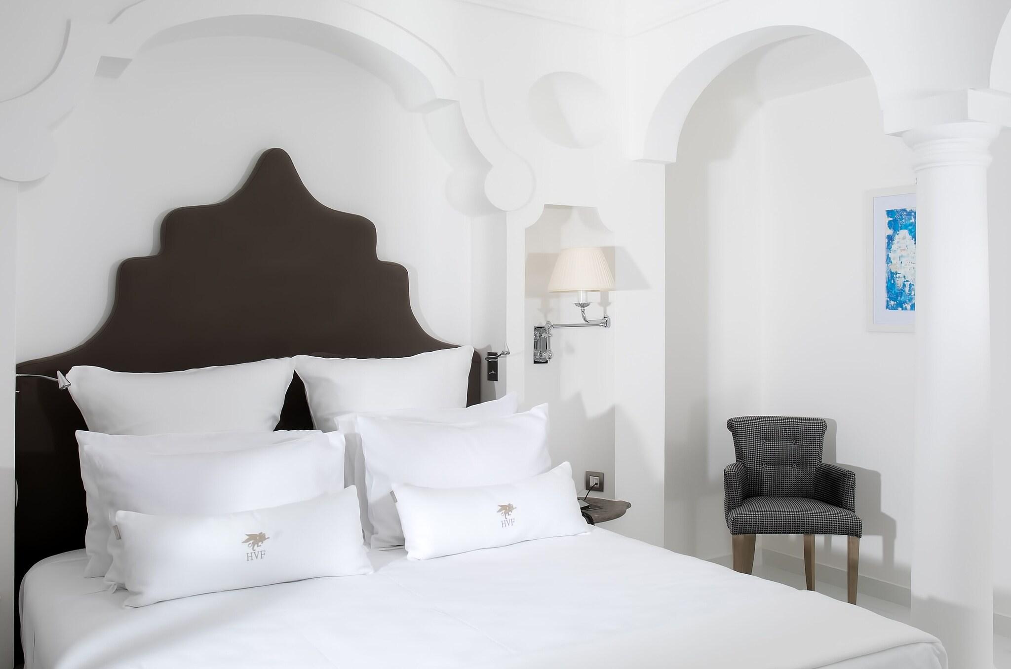 Double Superior King Bed