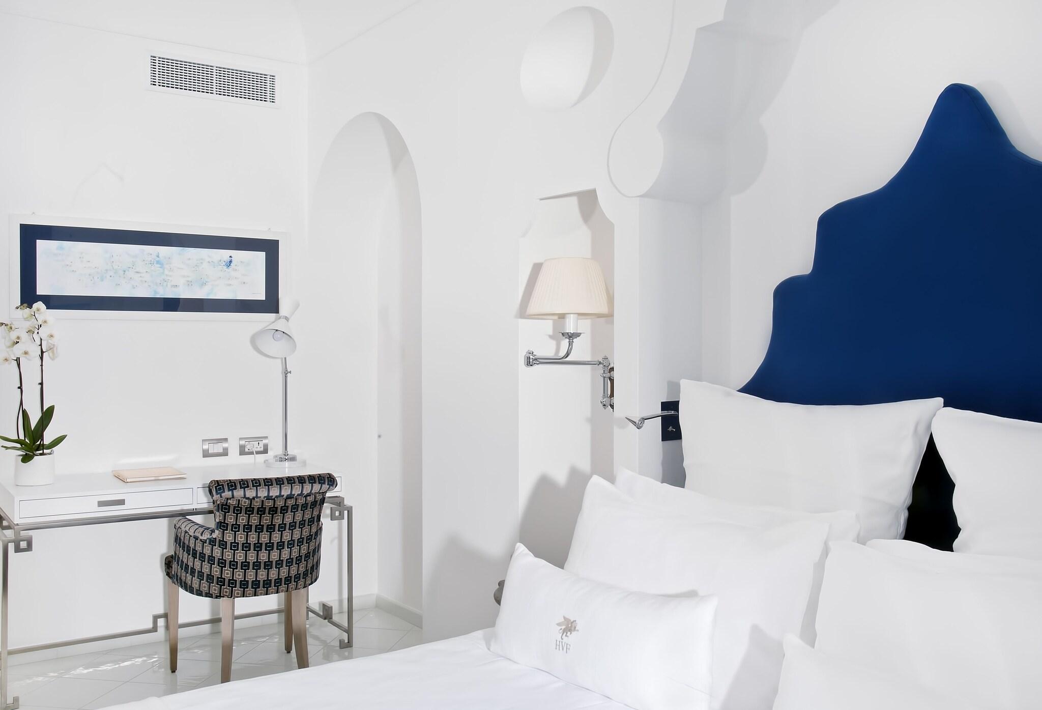 Double Superior King Bed