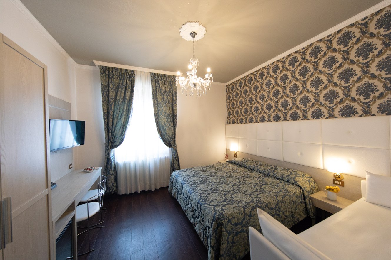 Double Single Deluxe