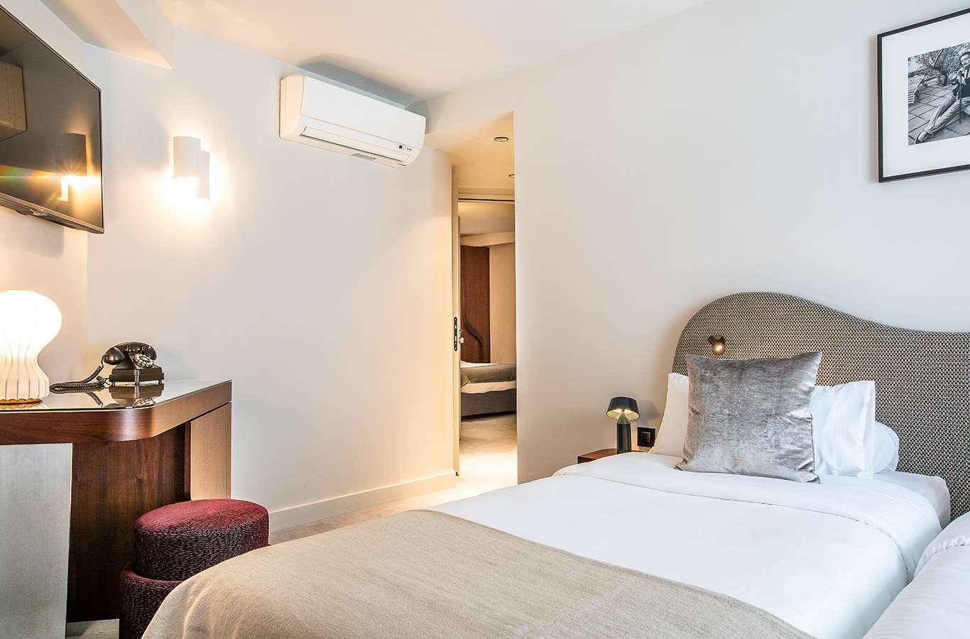 Family Room Connecting Room