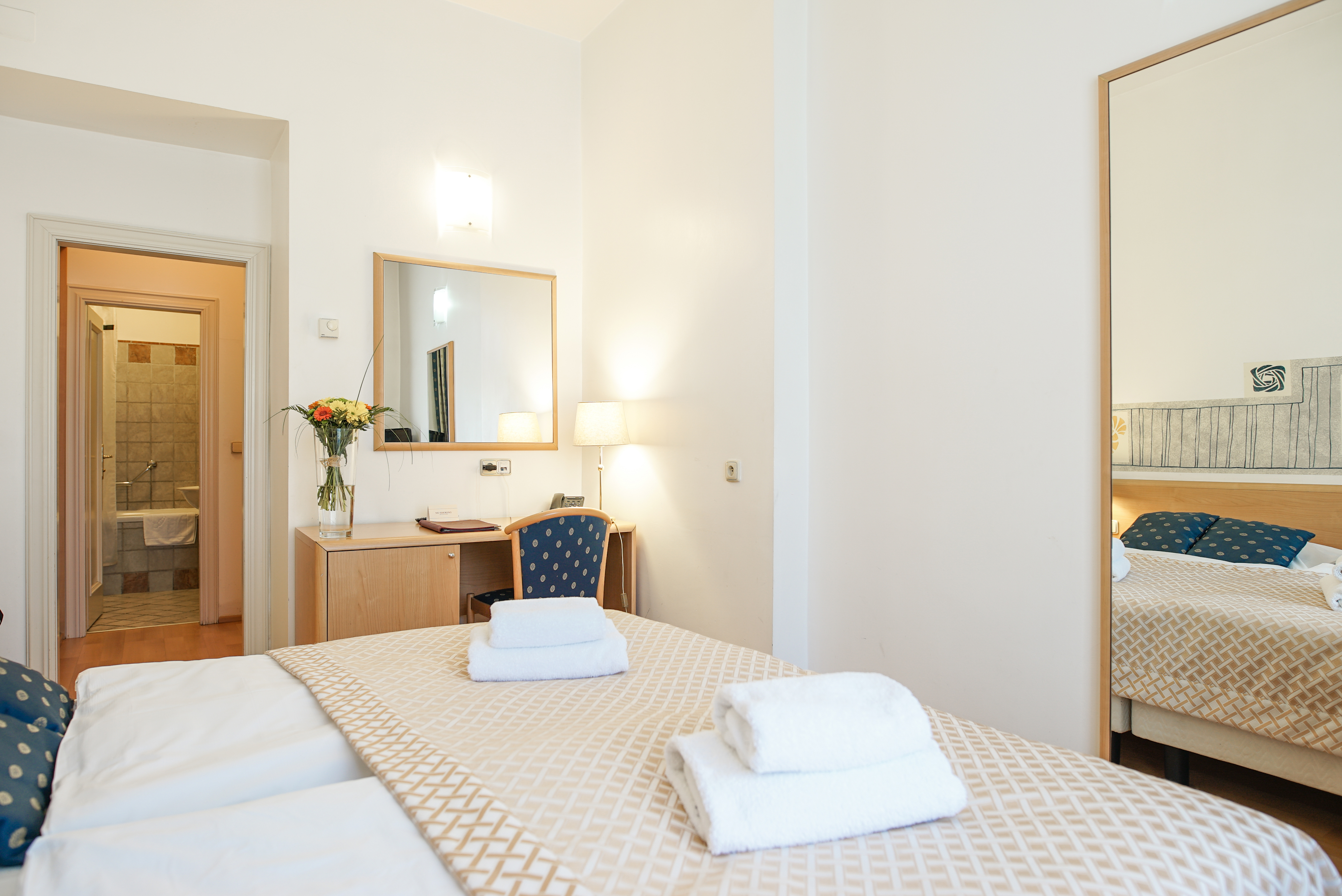 Double or Twin Standard