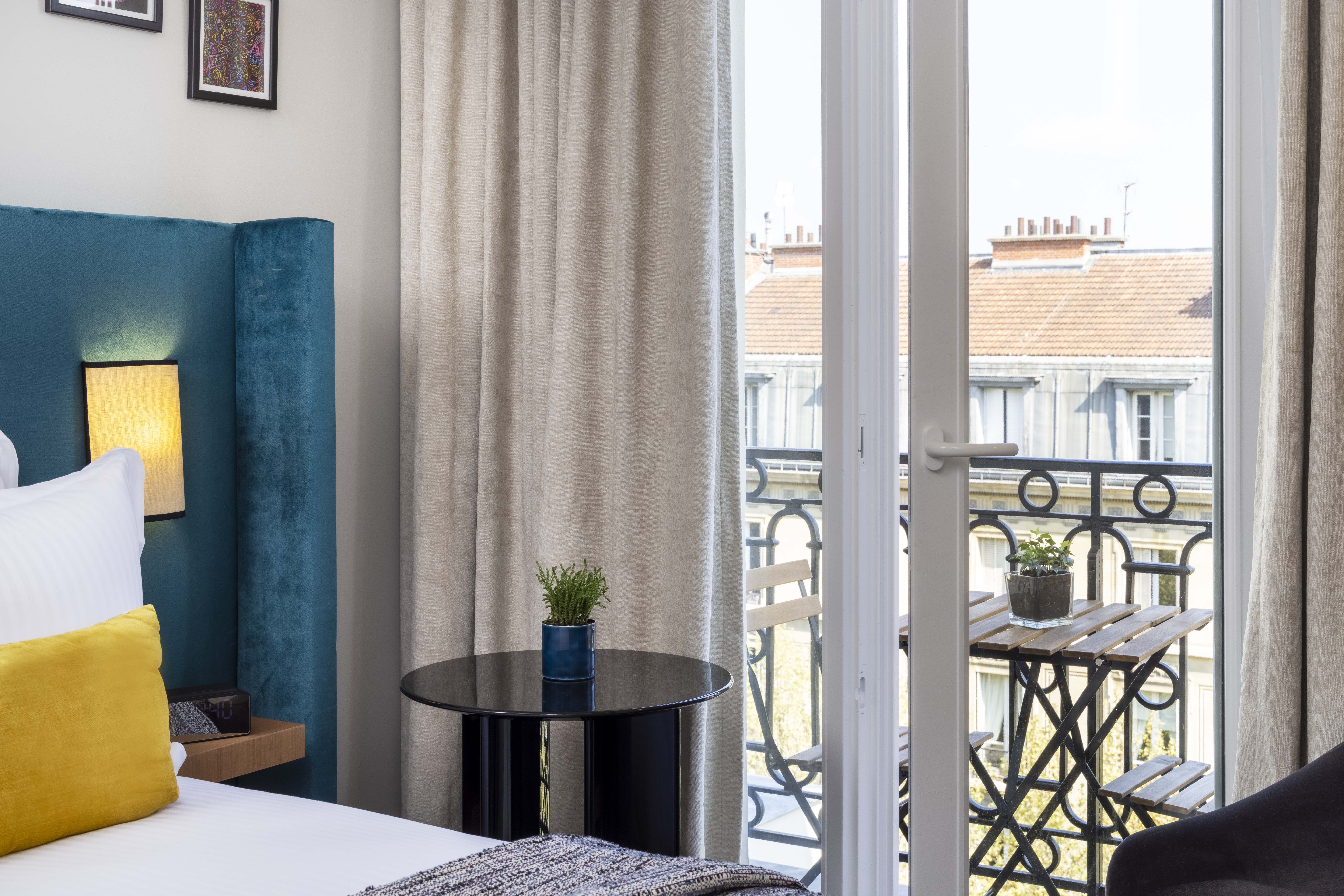 Double or Twin Deluxe