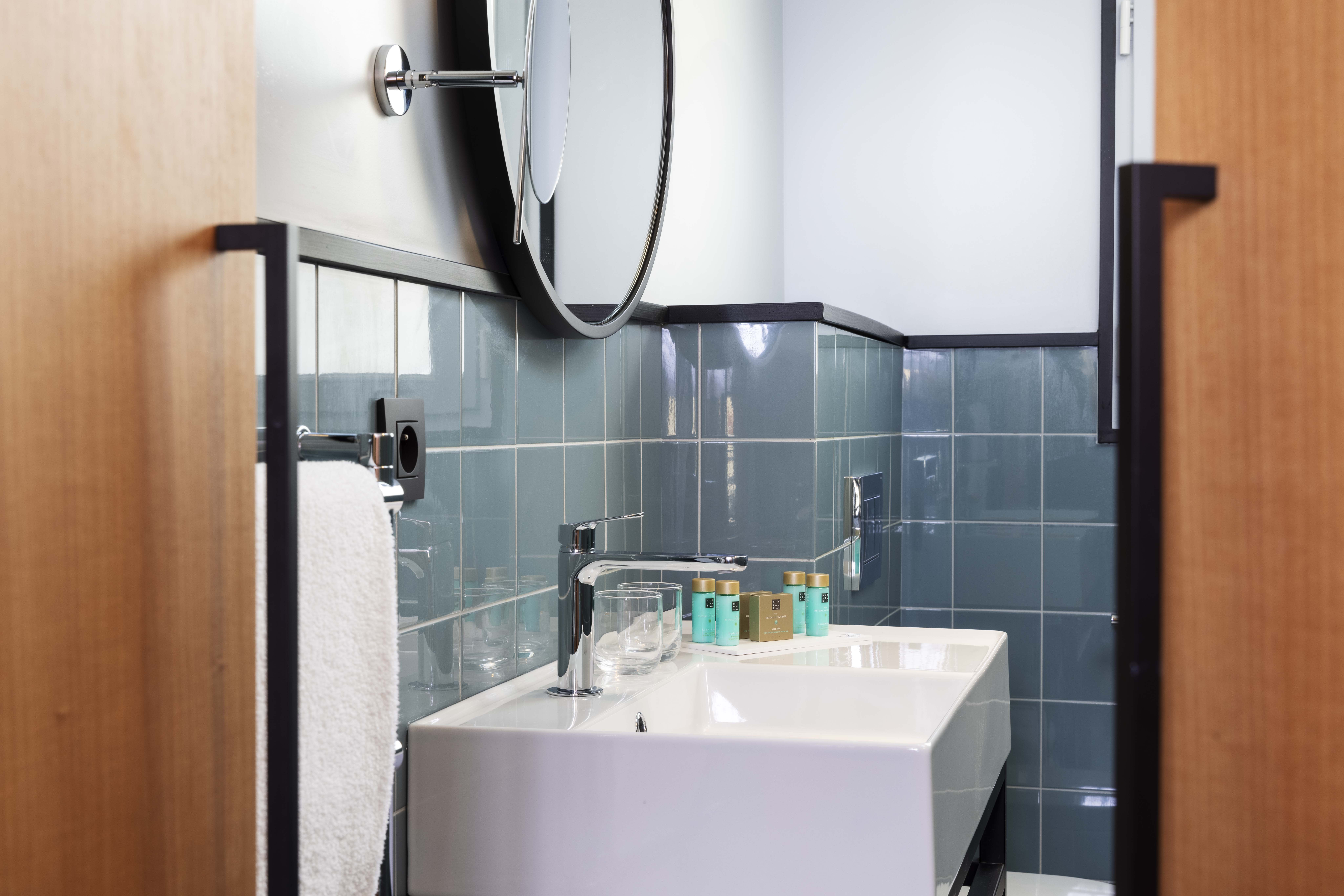 Double or Twin Deluxe