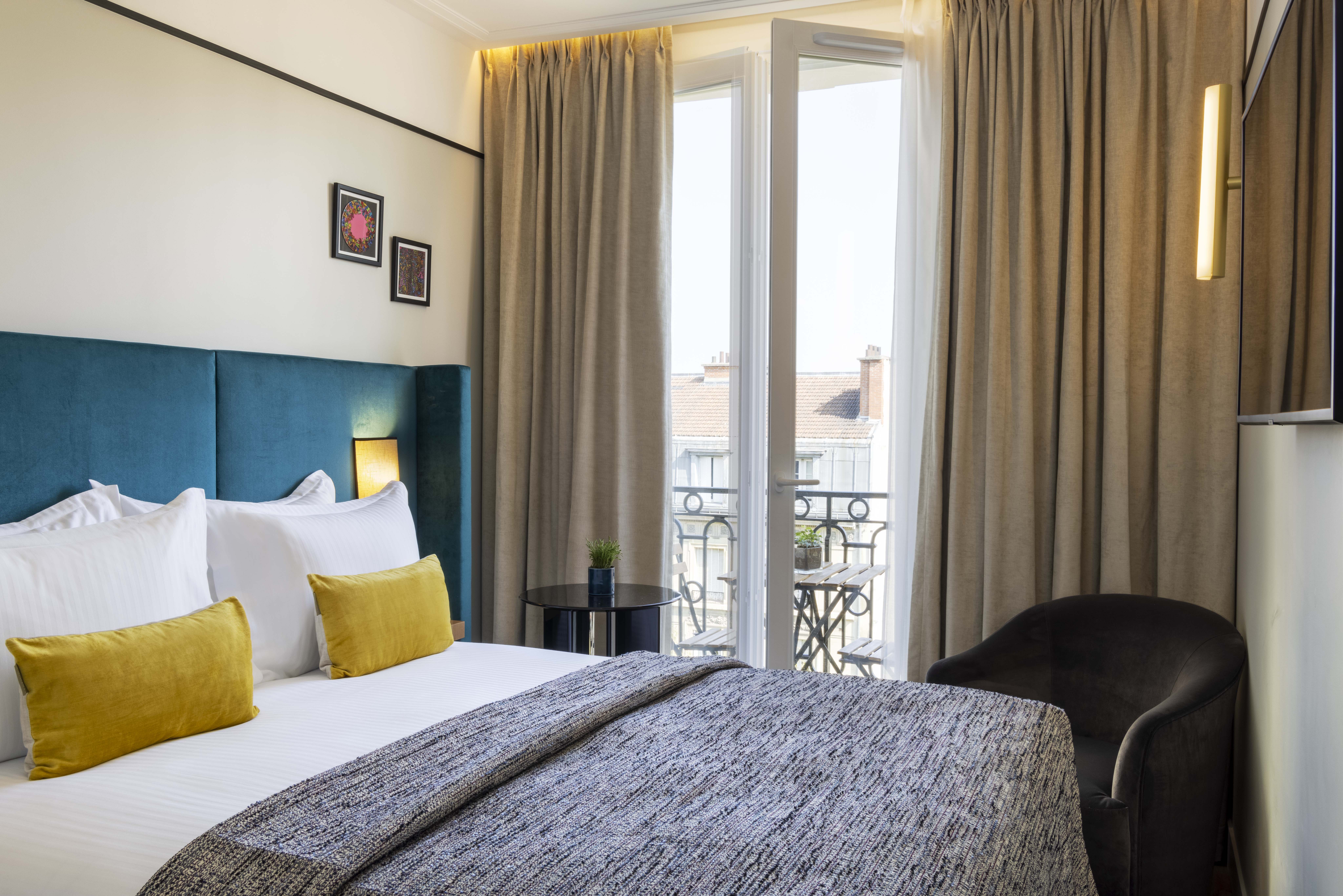 Double or Twin Deluxe