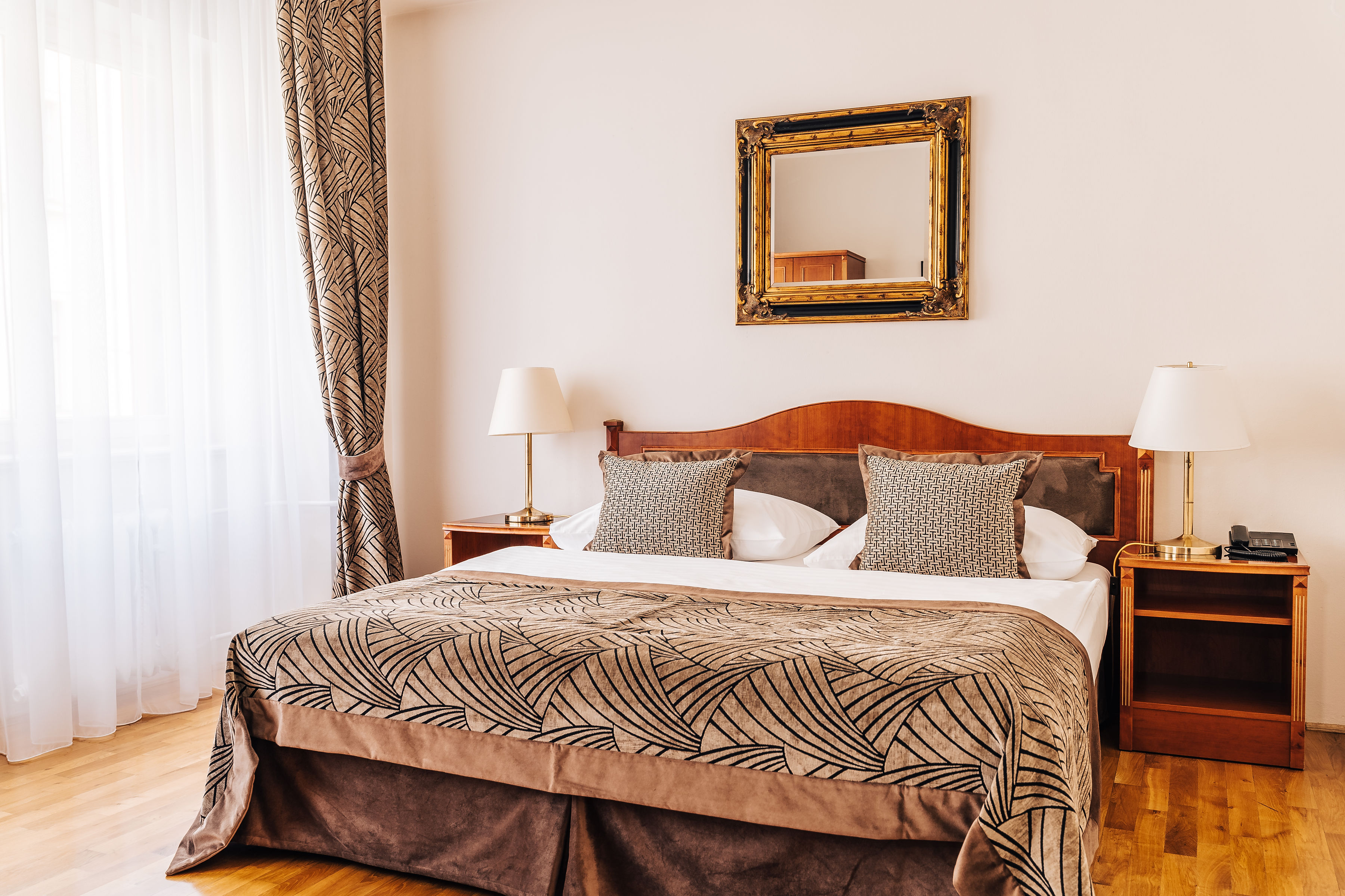 Double or Twin Standard