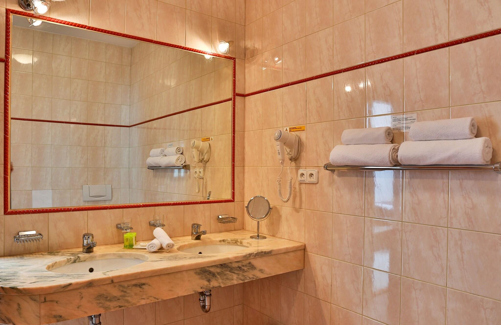 Junior Suite with Double Bed