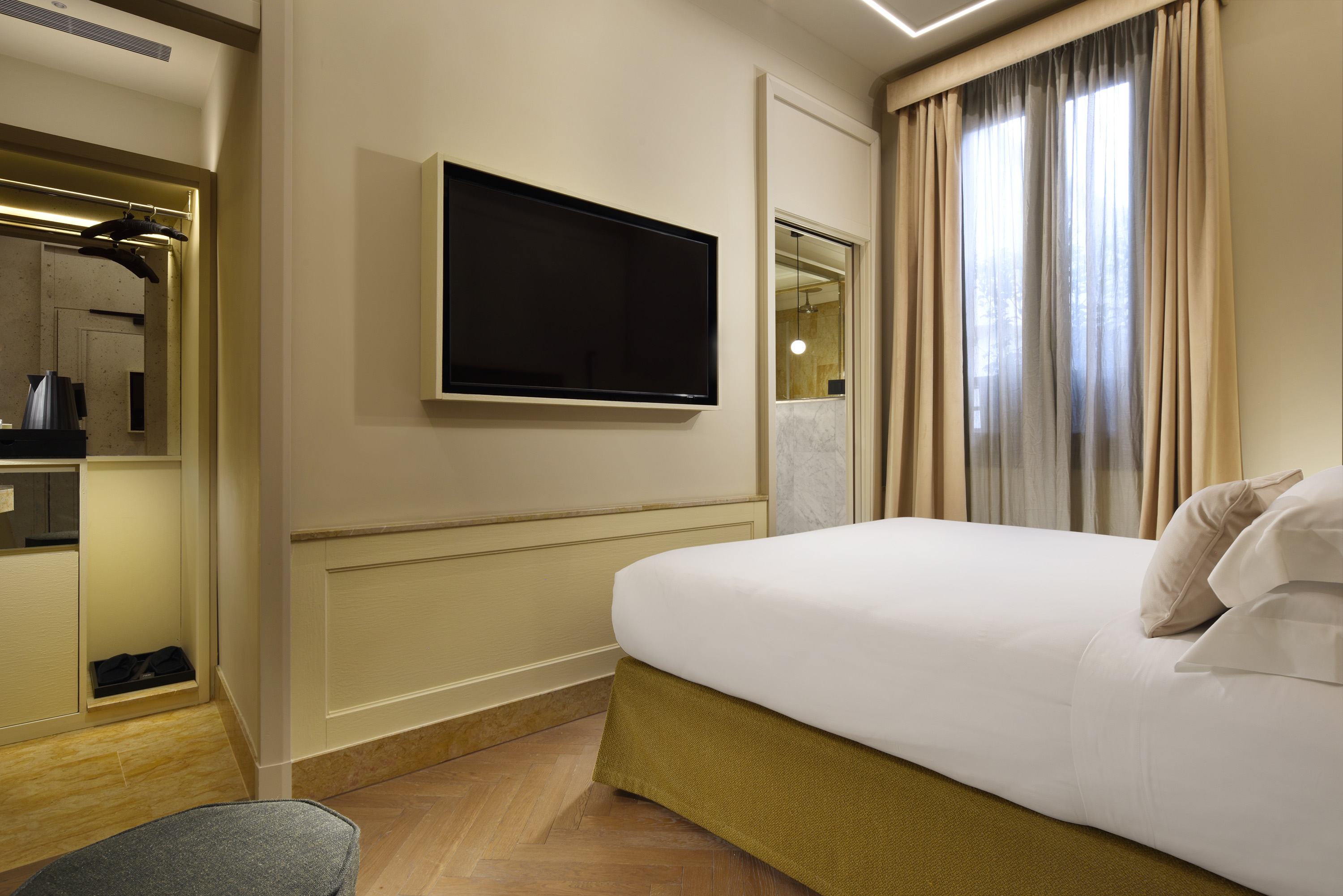 Double Single Economy