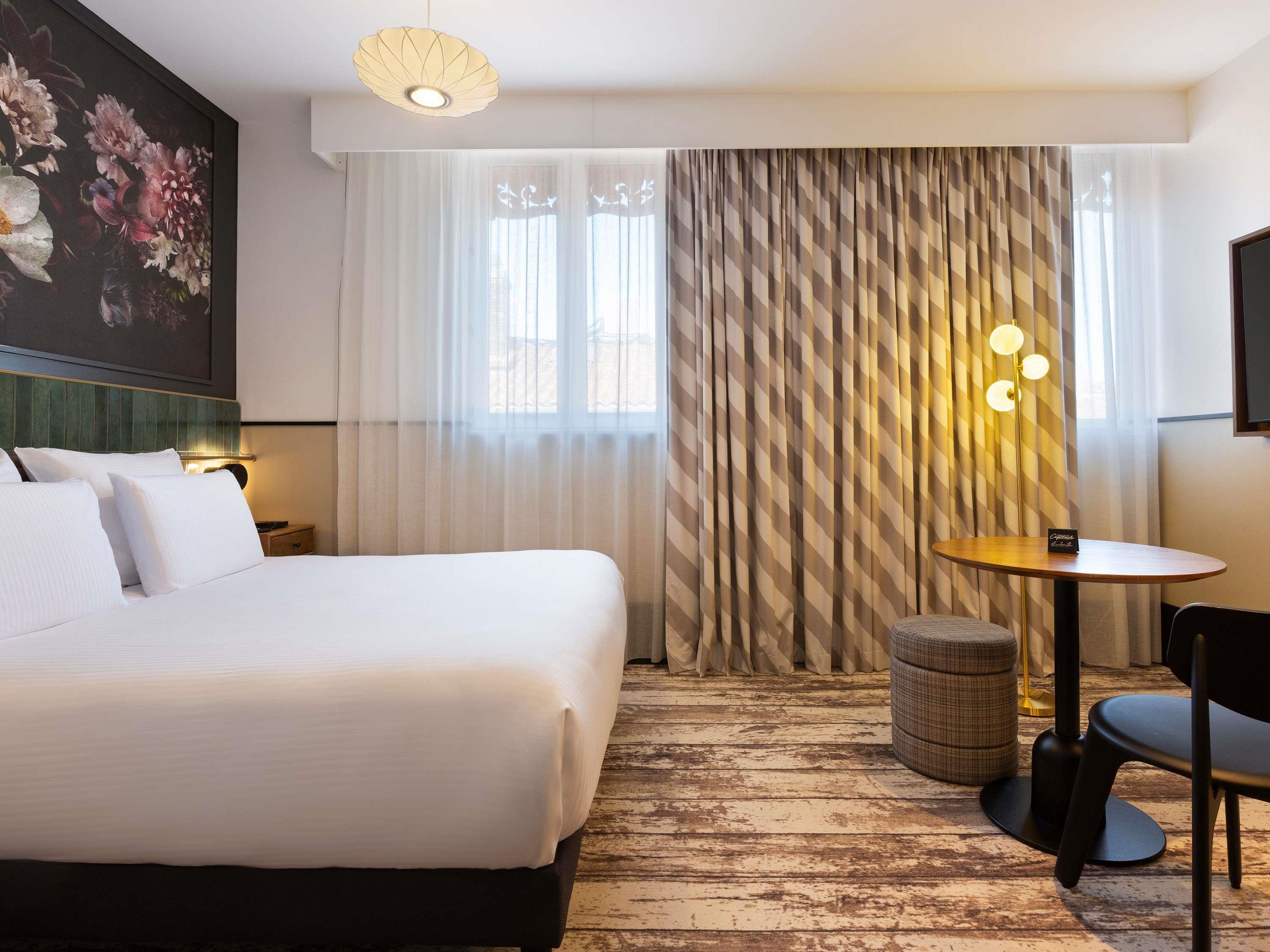 Double Classic Double Bed