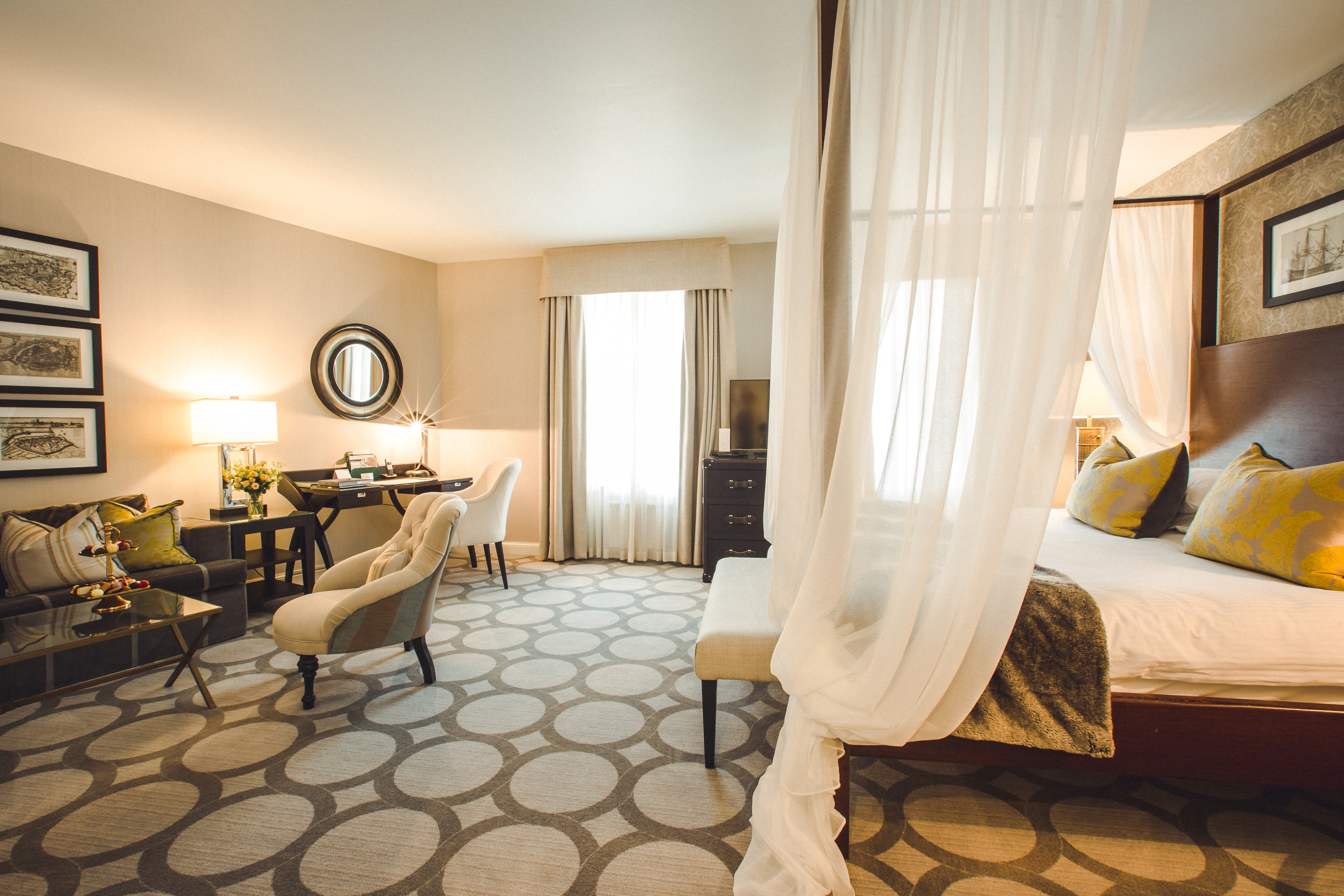 Junior Suite King Size Bed