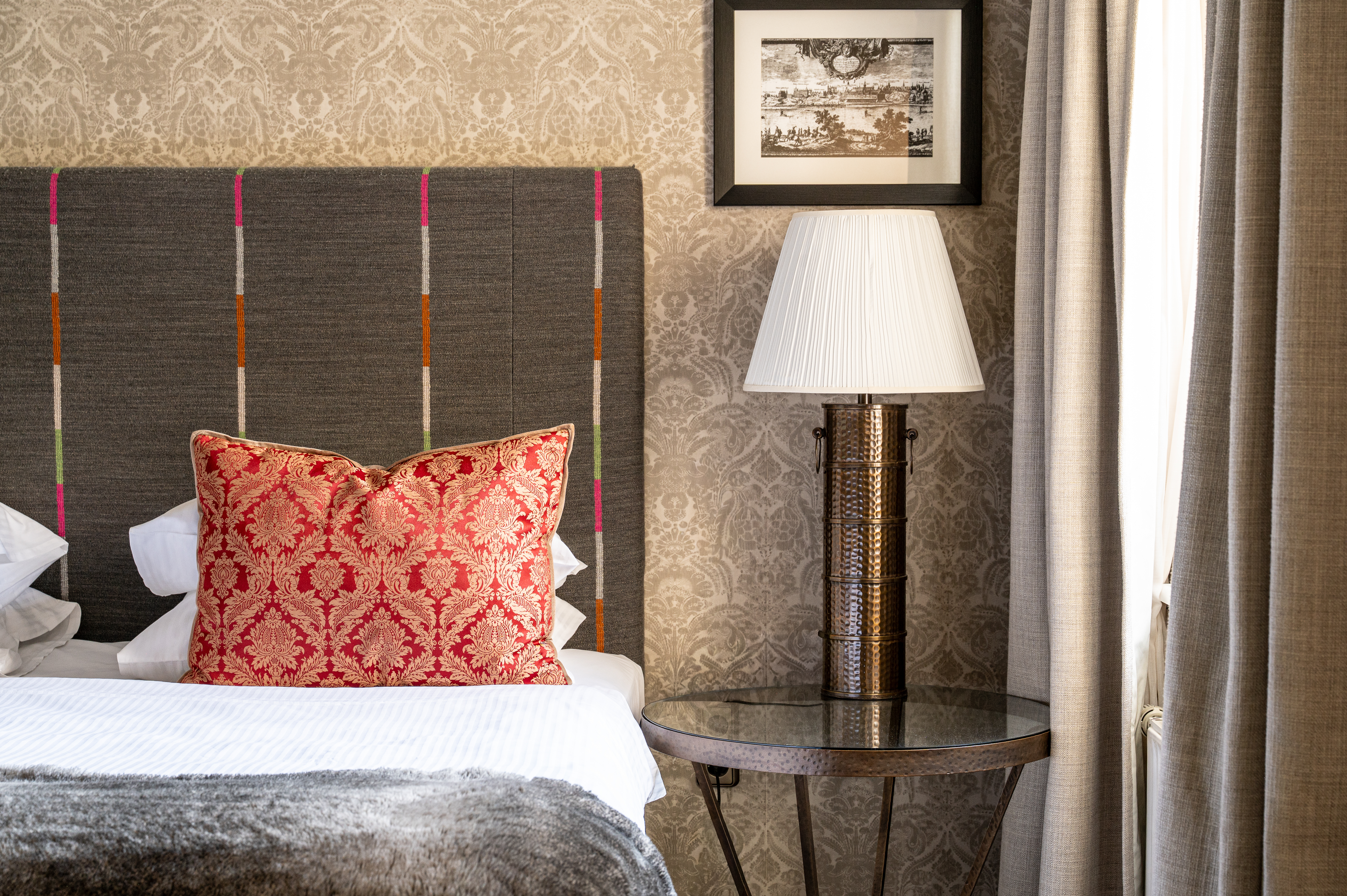 Double Business King Bed