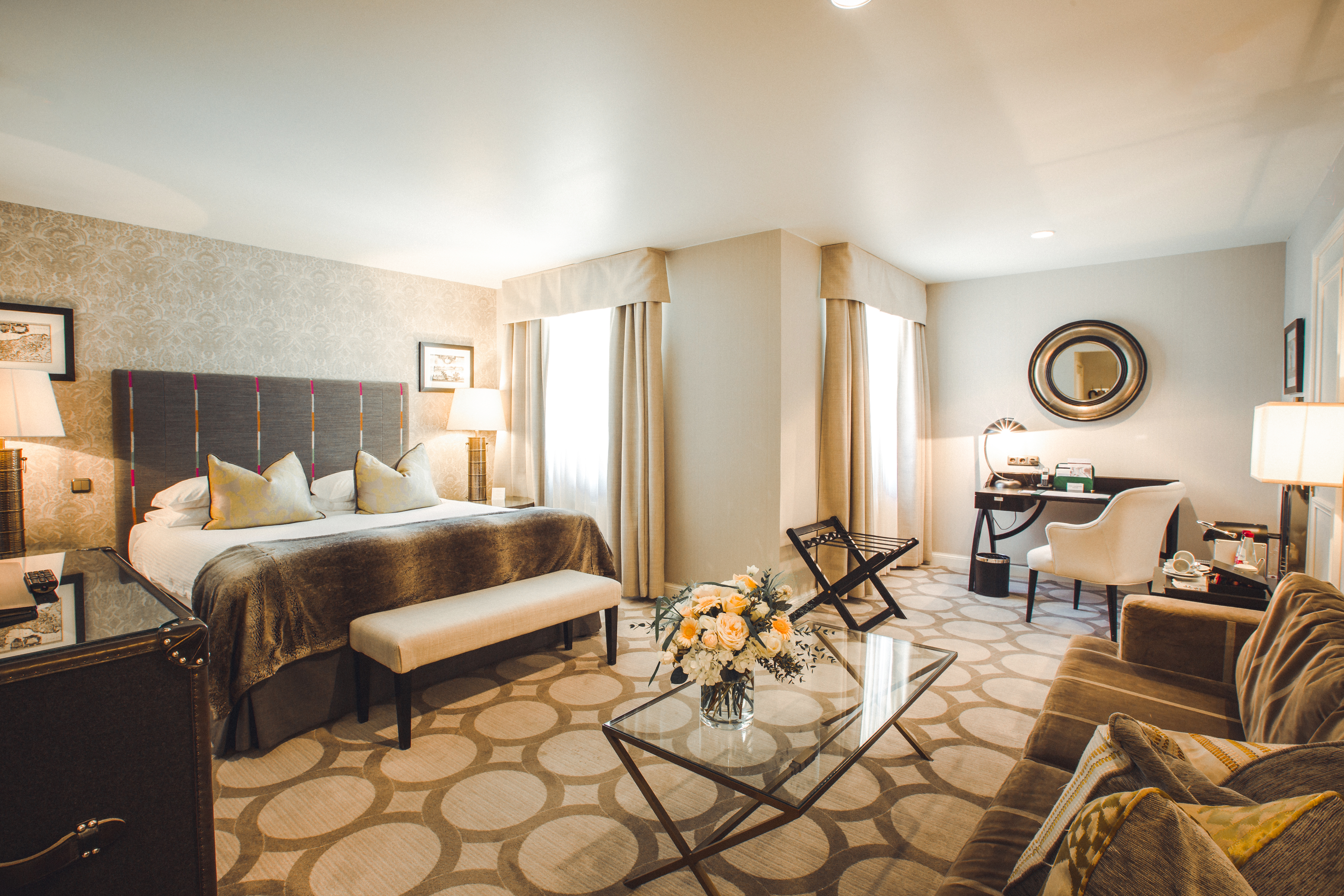 Double Business King Bed