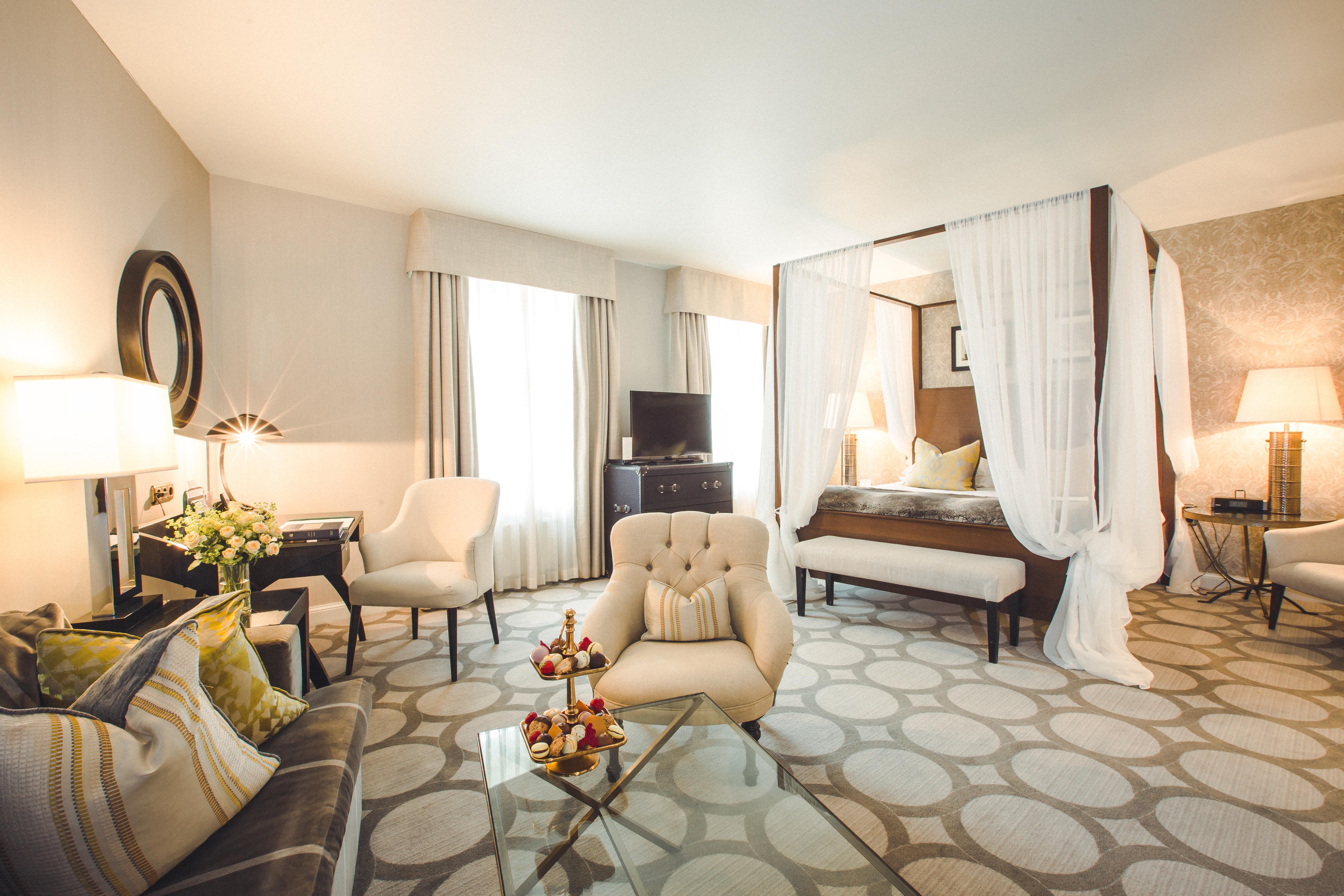 Junior Suite King Size Bed