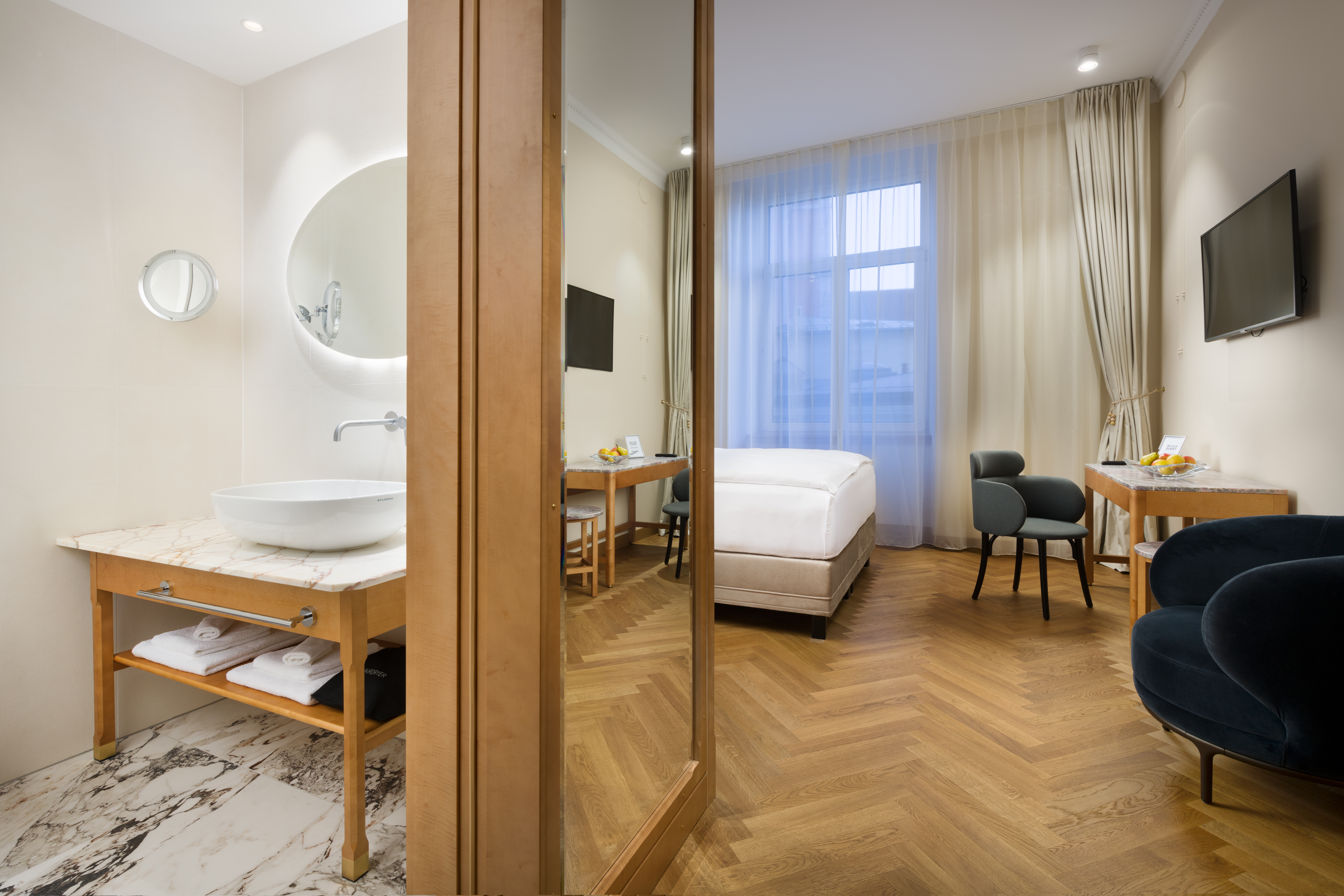 Double Single Superior