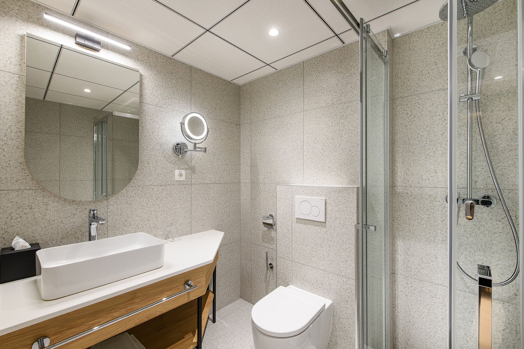 Double Superior with Views