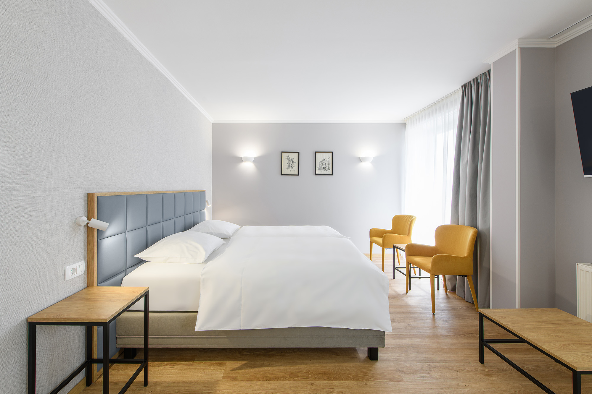 Family Room Capacity 4