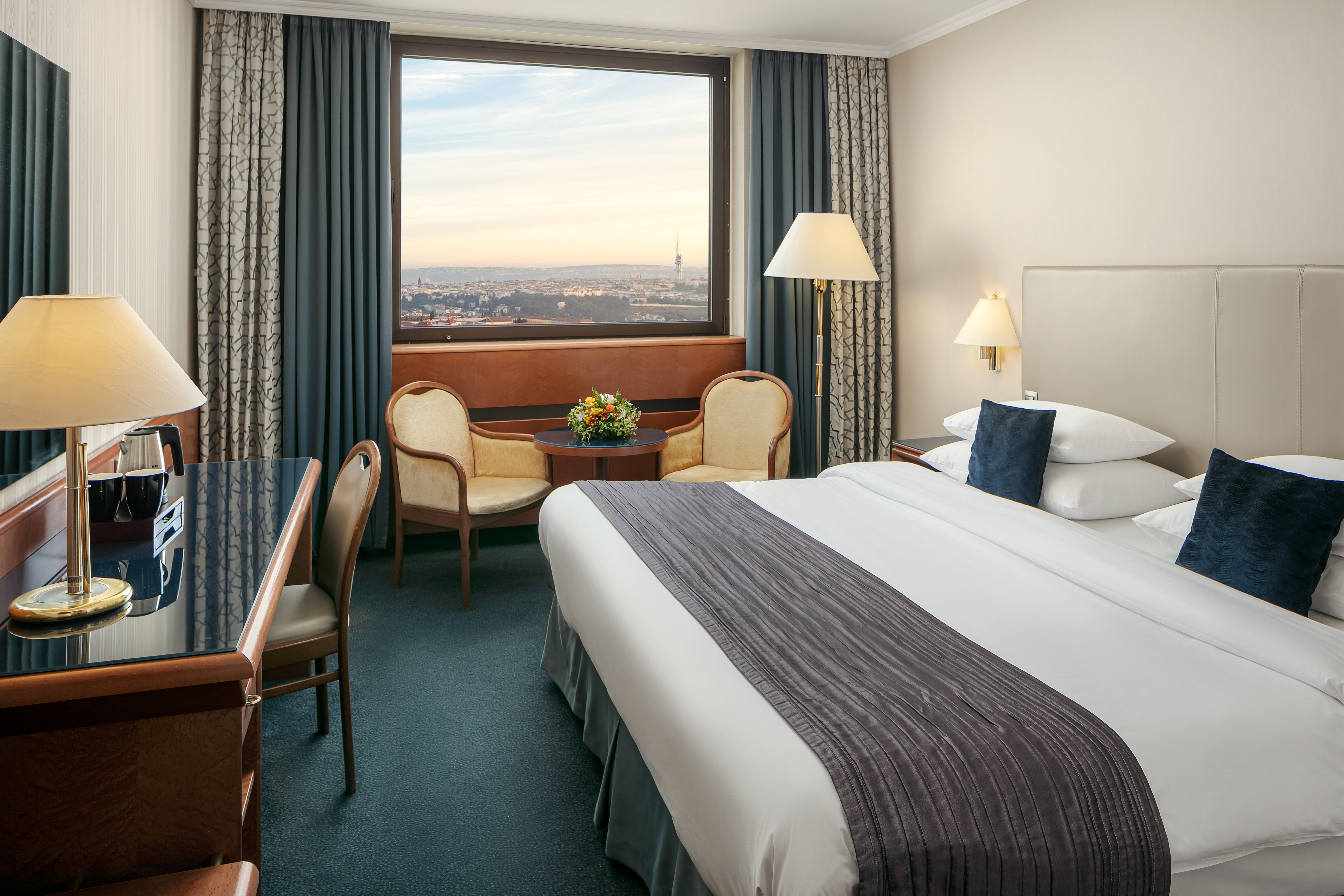 Double Premium with Views