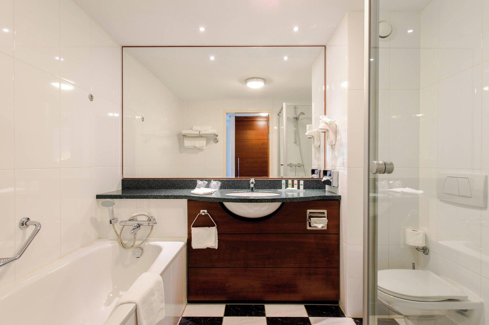 Quadruple Two Queen Beds Superior