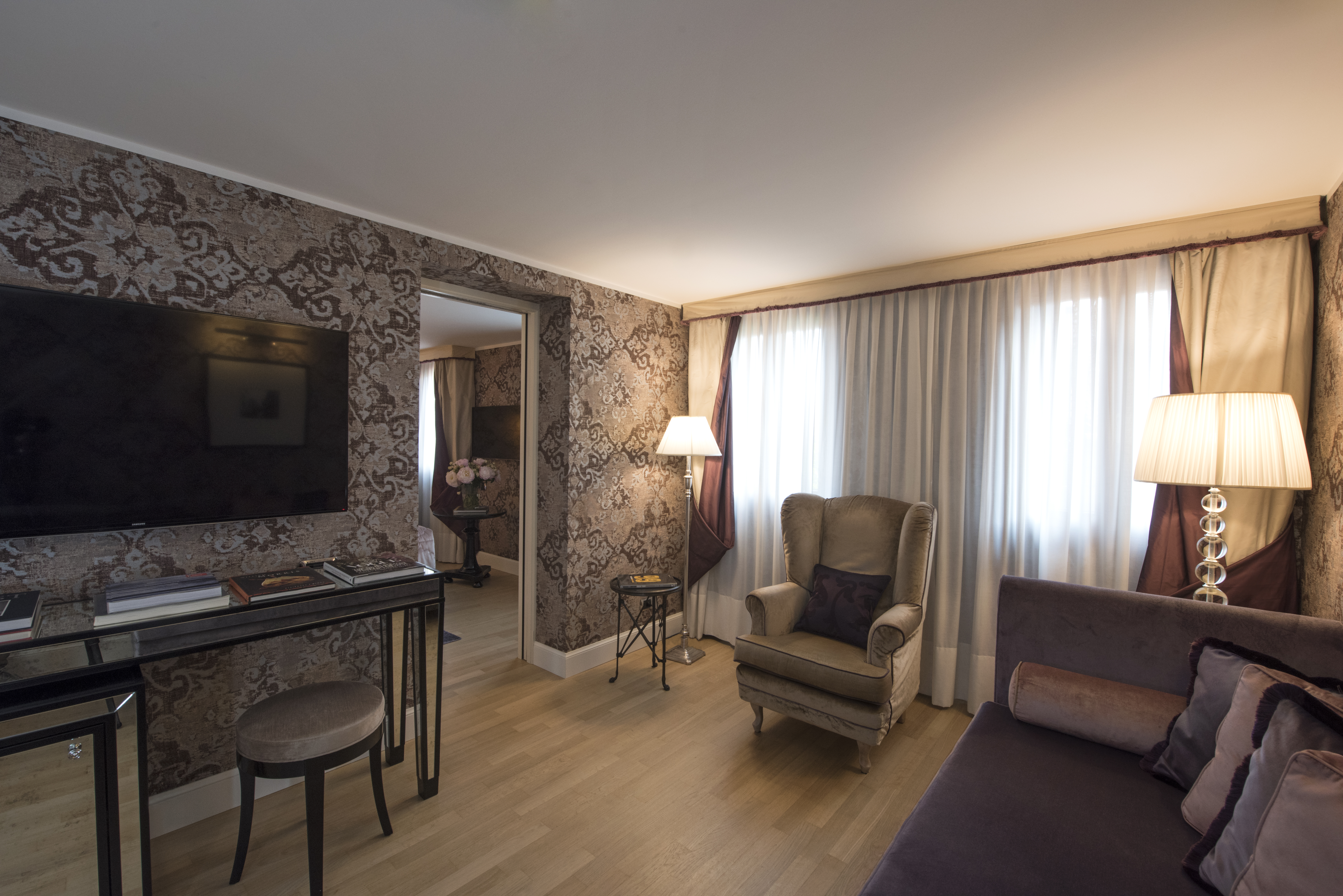 Family Room Connecting Room