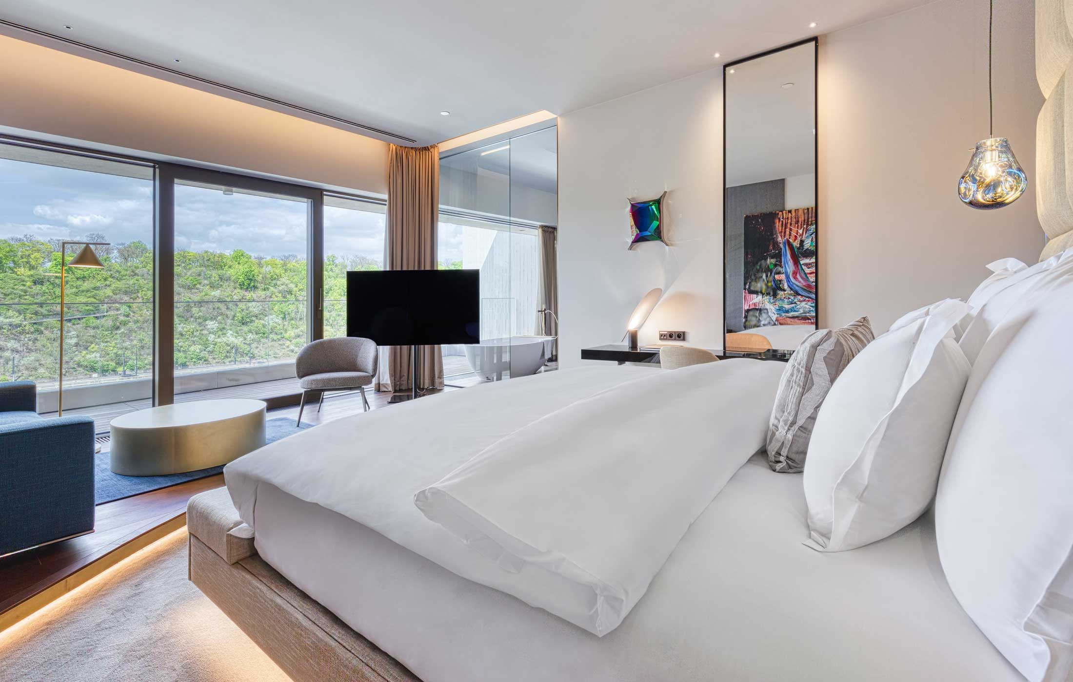 Suite Two Bedrooms with Kitchenette