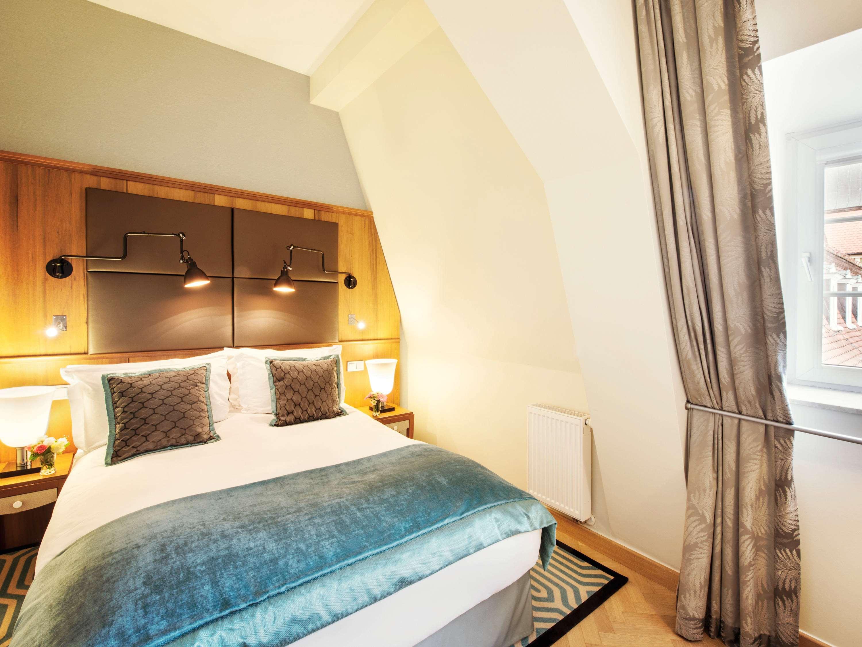 Junior Suite King Bed Non Smoking