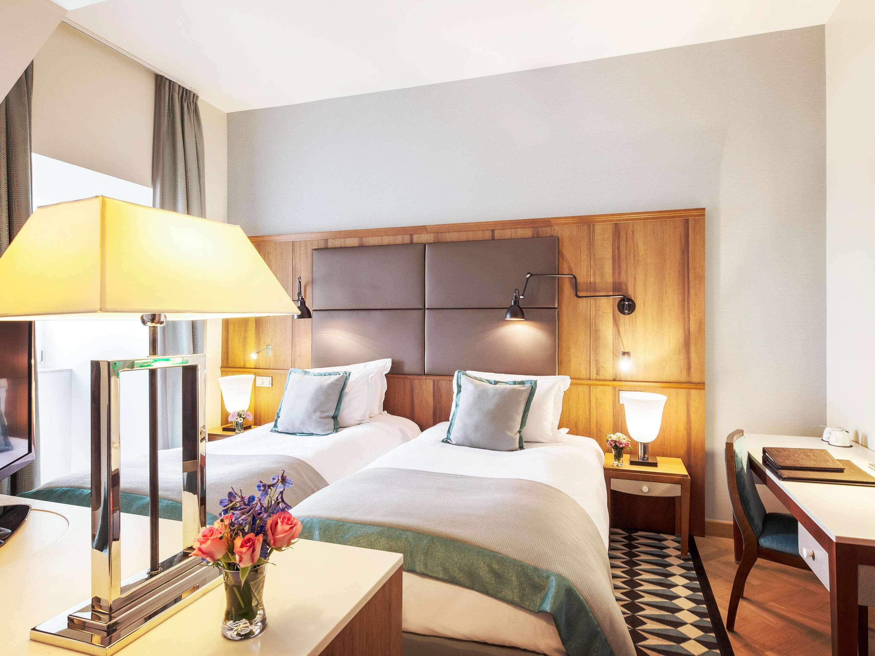 Twin Luxury Sea View