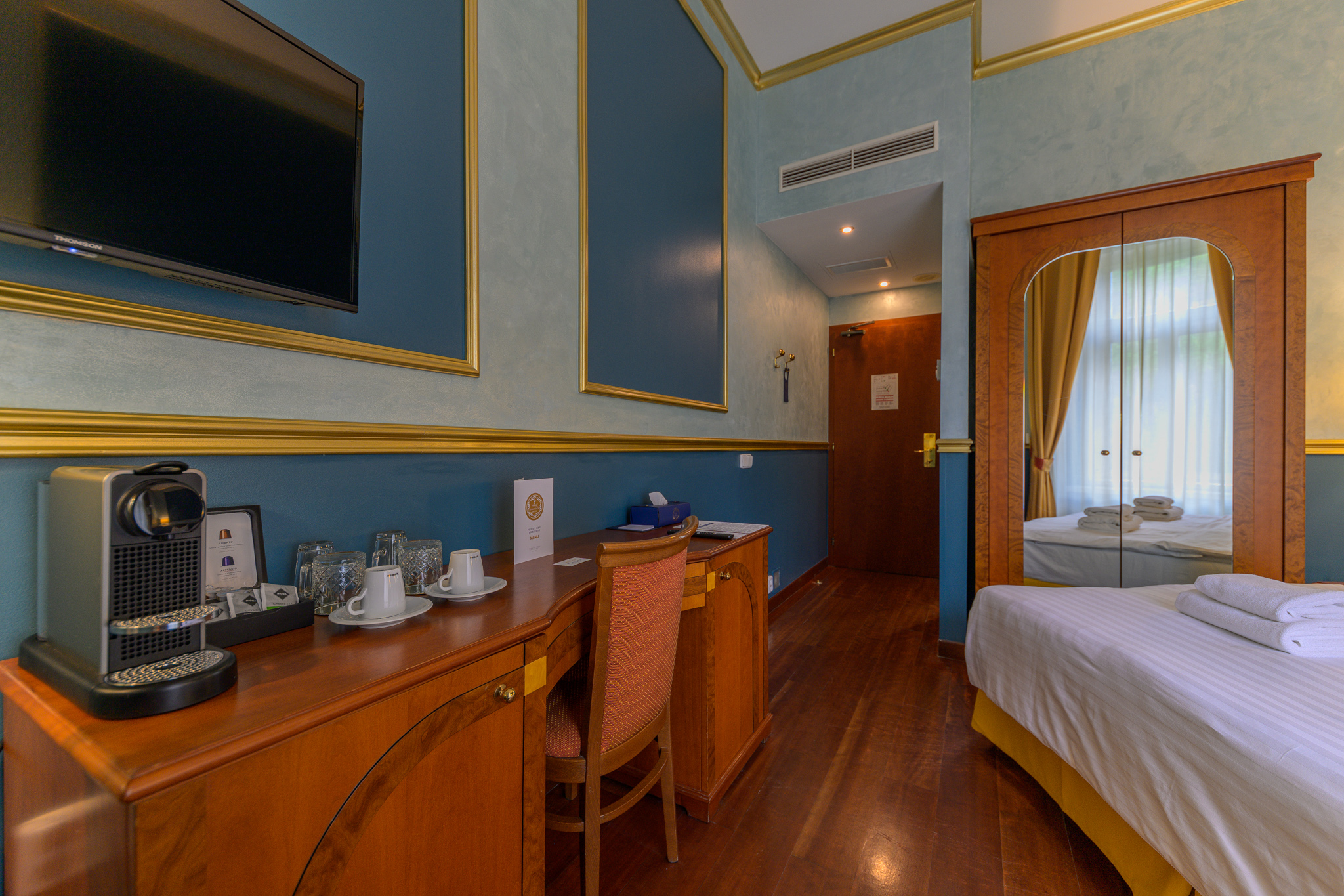 Family Room Superior