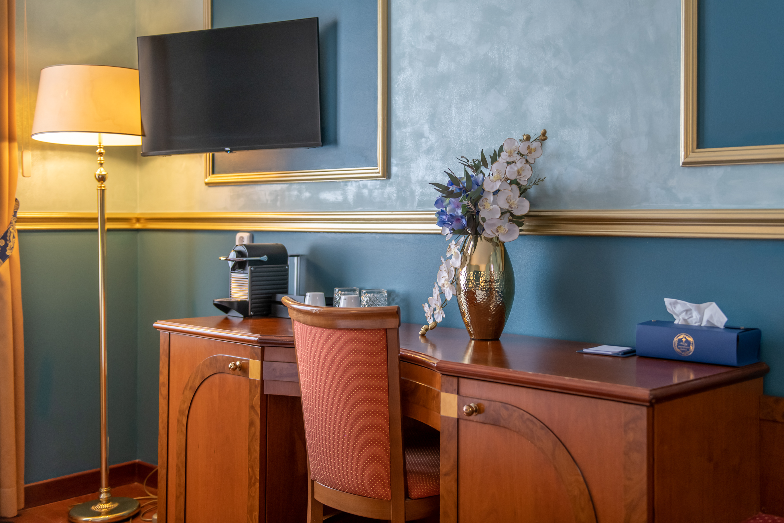 Double or Twin Economy Premium