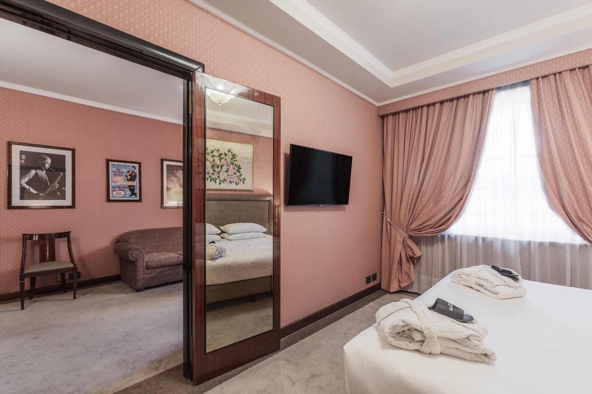 Junior Suite with Double Bed