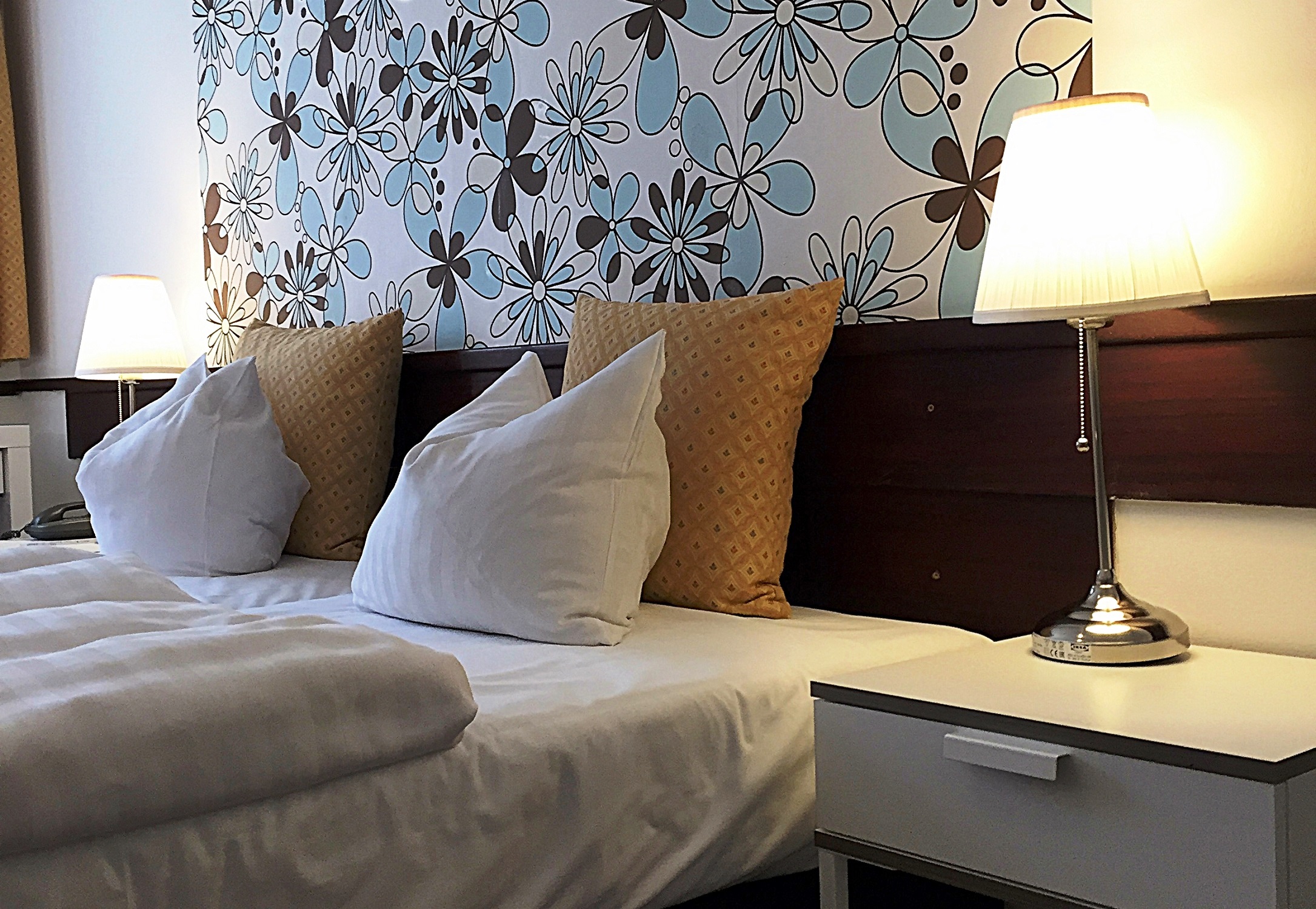 Single Superior with Air Conditioning