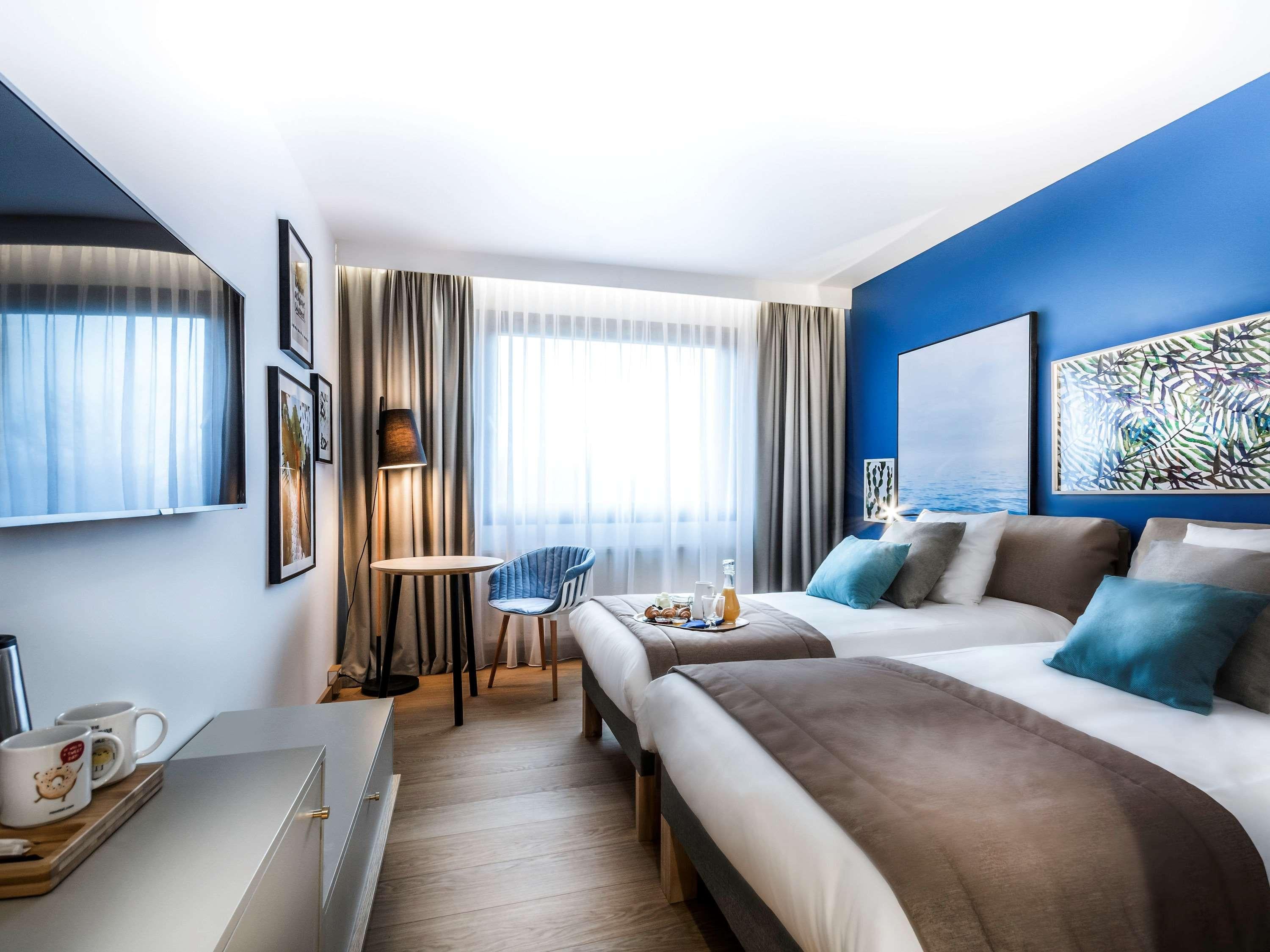 Twin Sea View with Air Conditioning