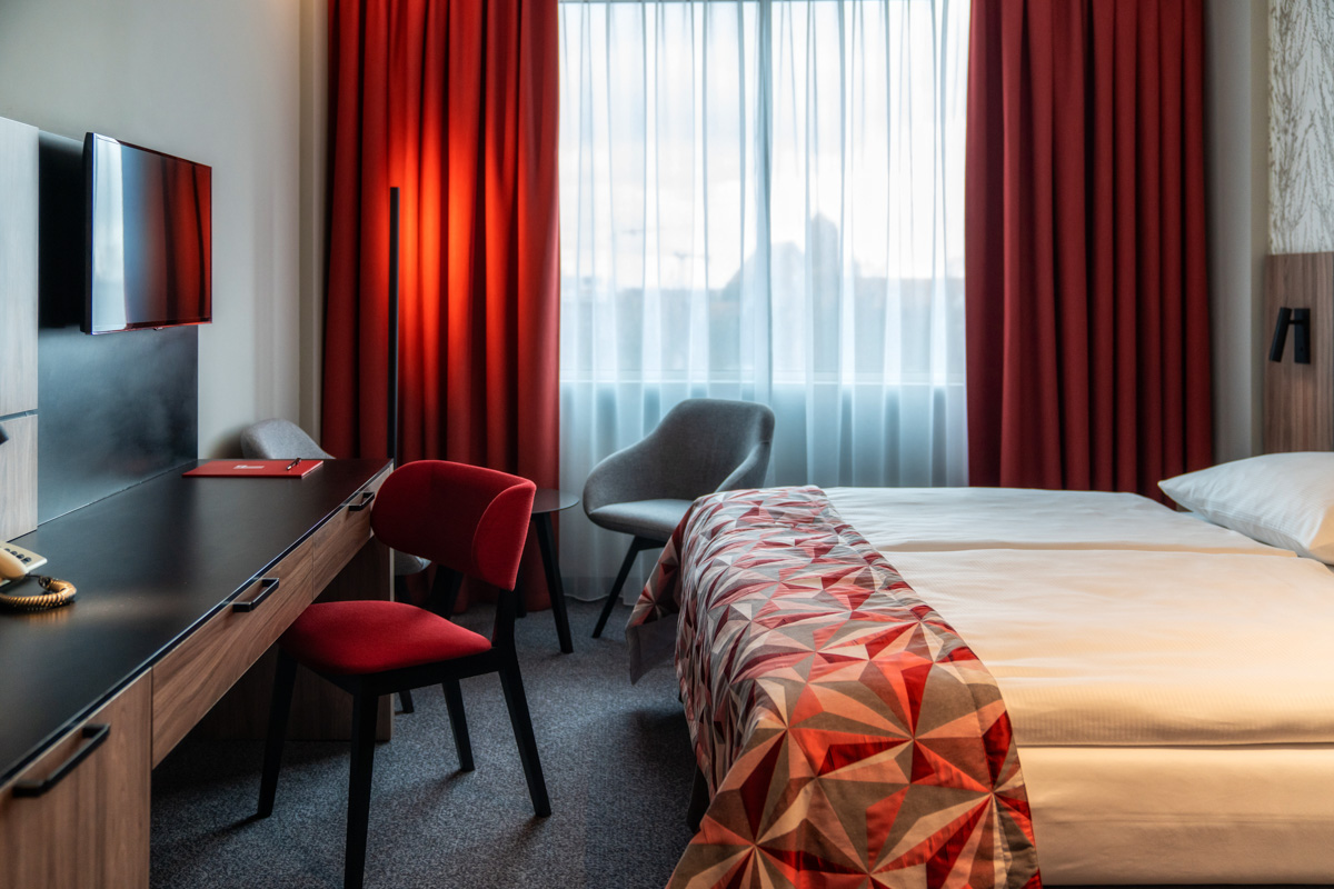 Double Single Premium