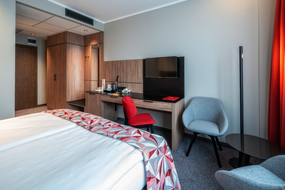 Double Single Premium