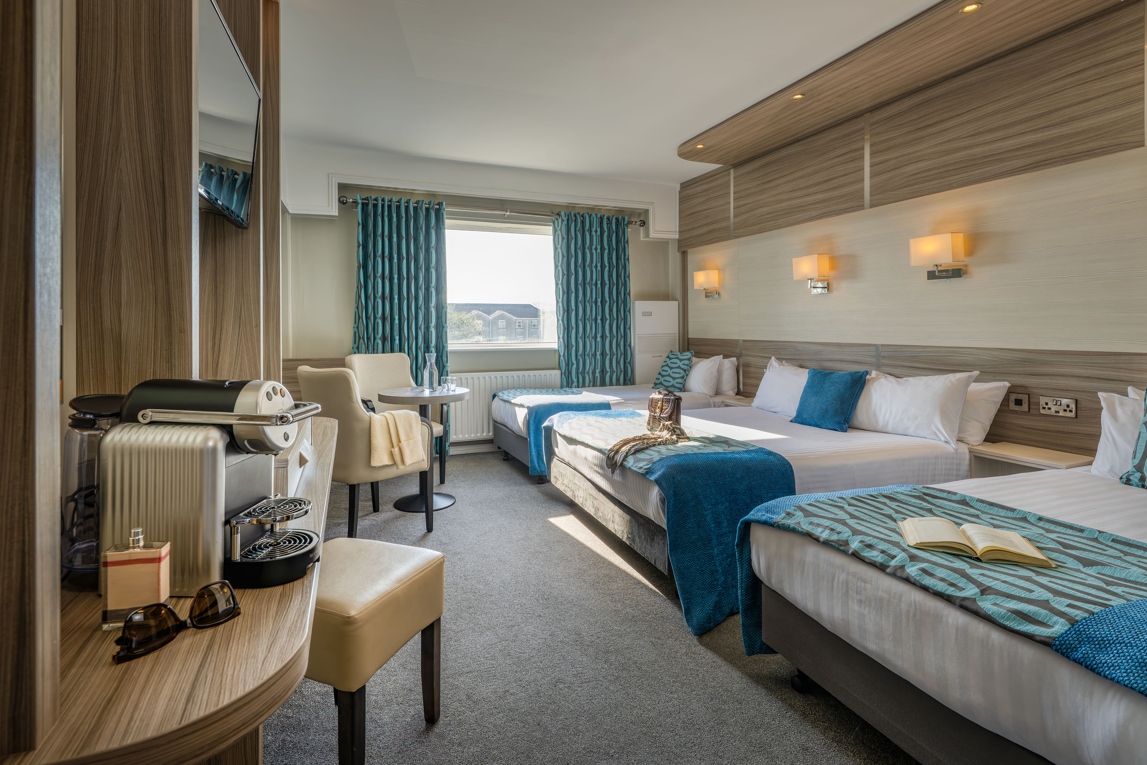 Family Room Capacity 4