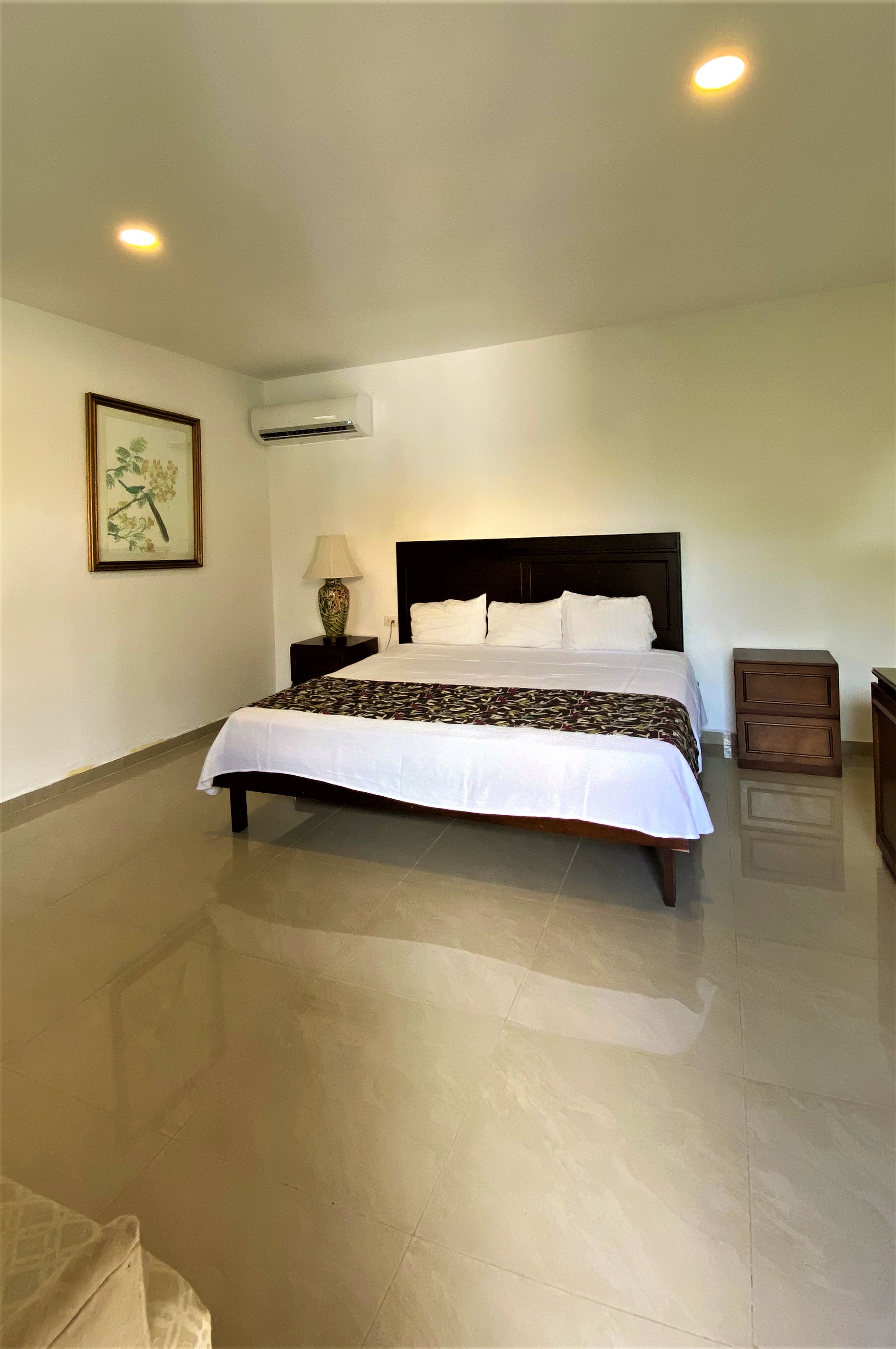 Double Deluxe King Bed